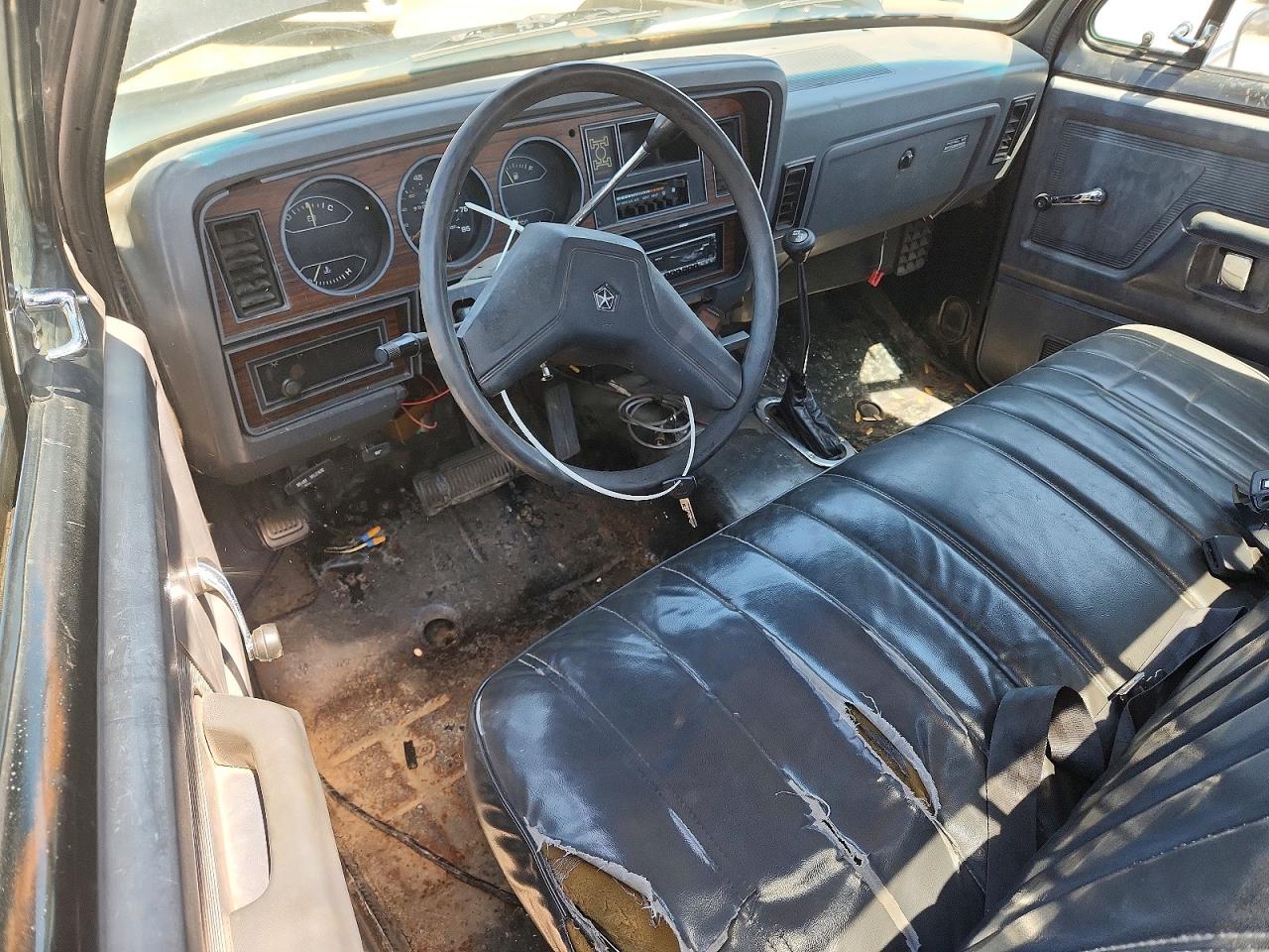 1988 Dodge W-series W150 Черный vin: 1B7HW14Y6JS605685