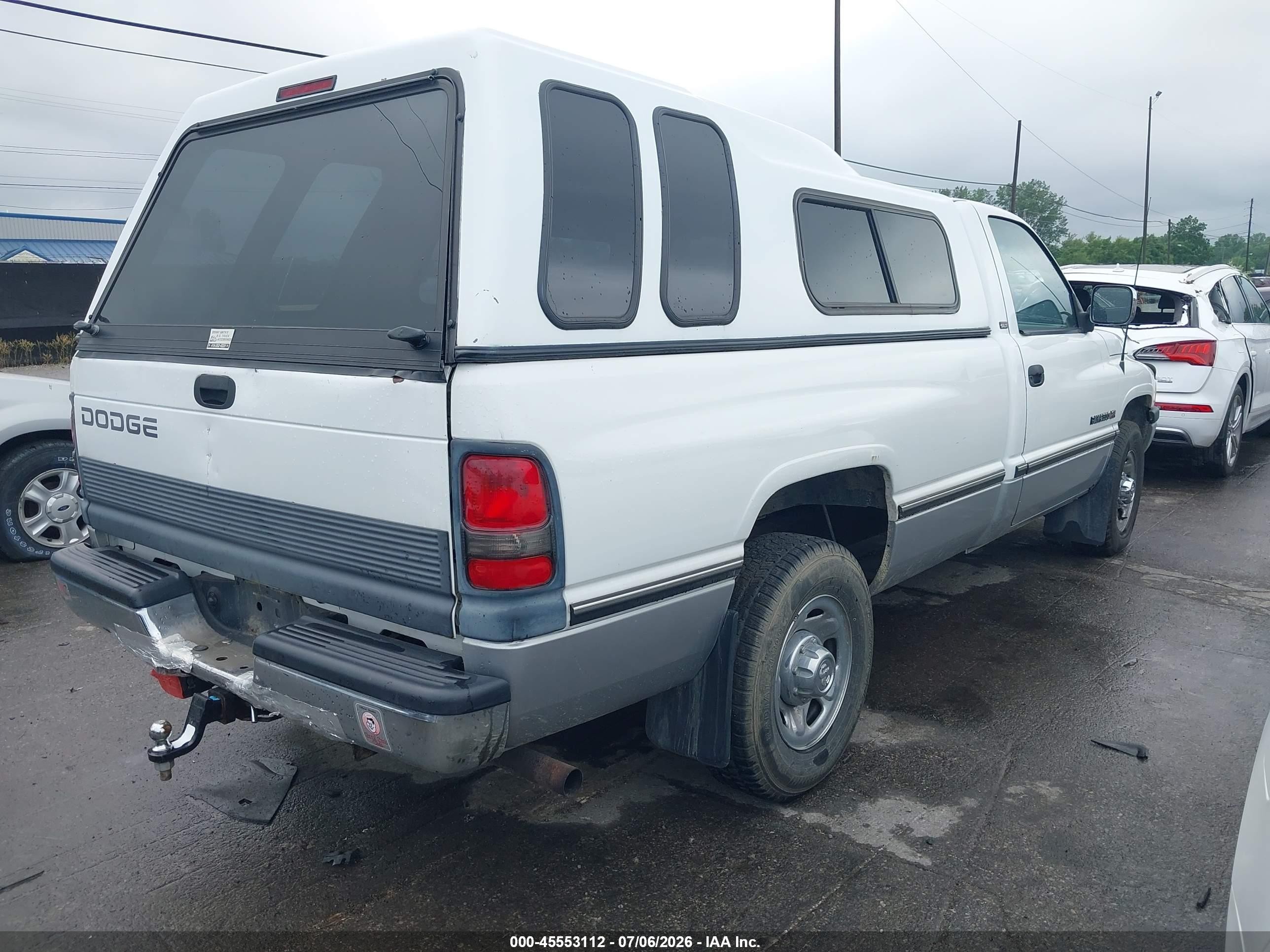 1995 Dodge Ram 2500   White vin: 1B7JC26Z8SS248503