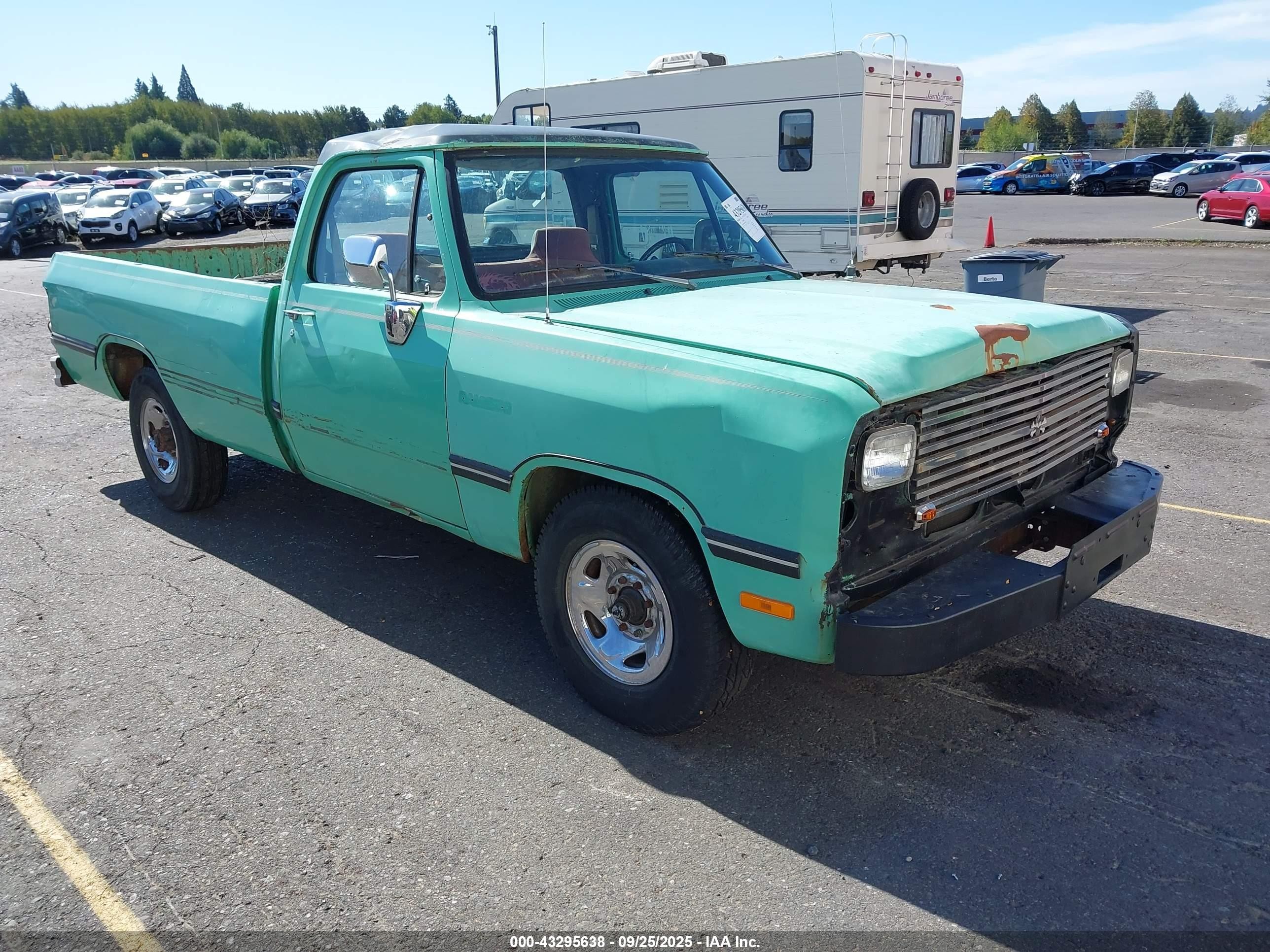 1991 Dodge D-series D200/d250 Green vin: 1B7JE26Y0MS304518