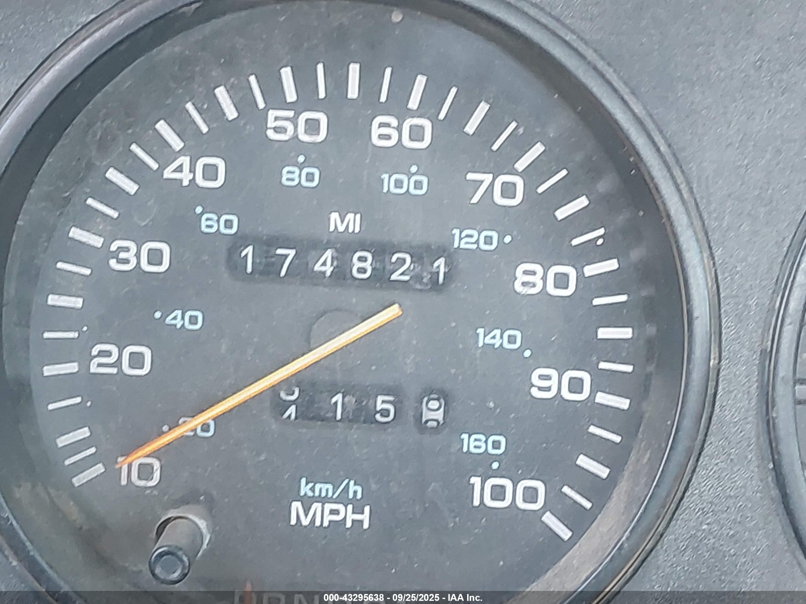 1991 Dodge D-series D200/d250 Green vin: 1B7JE26Y0MS304518