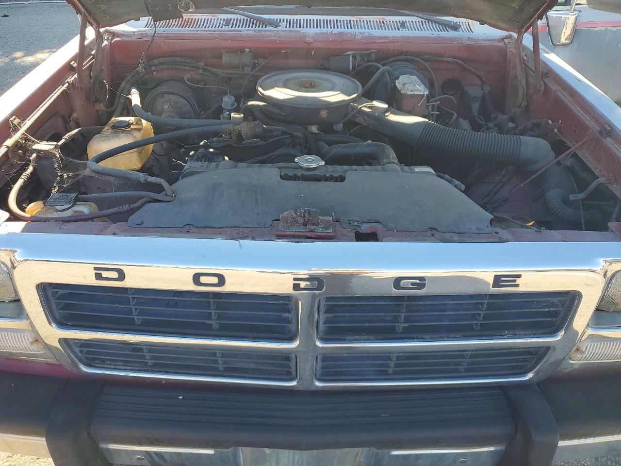 1992 Dodge D-series D200 Двухцветный vin: 1B7JE26Z5NS624069