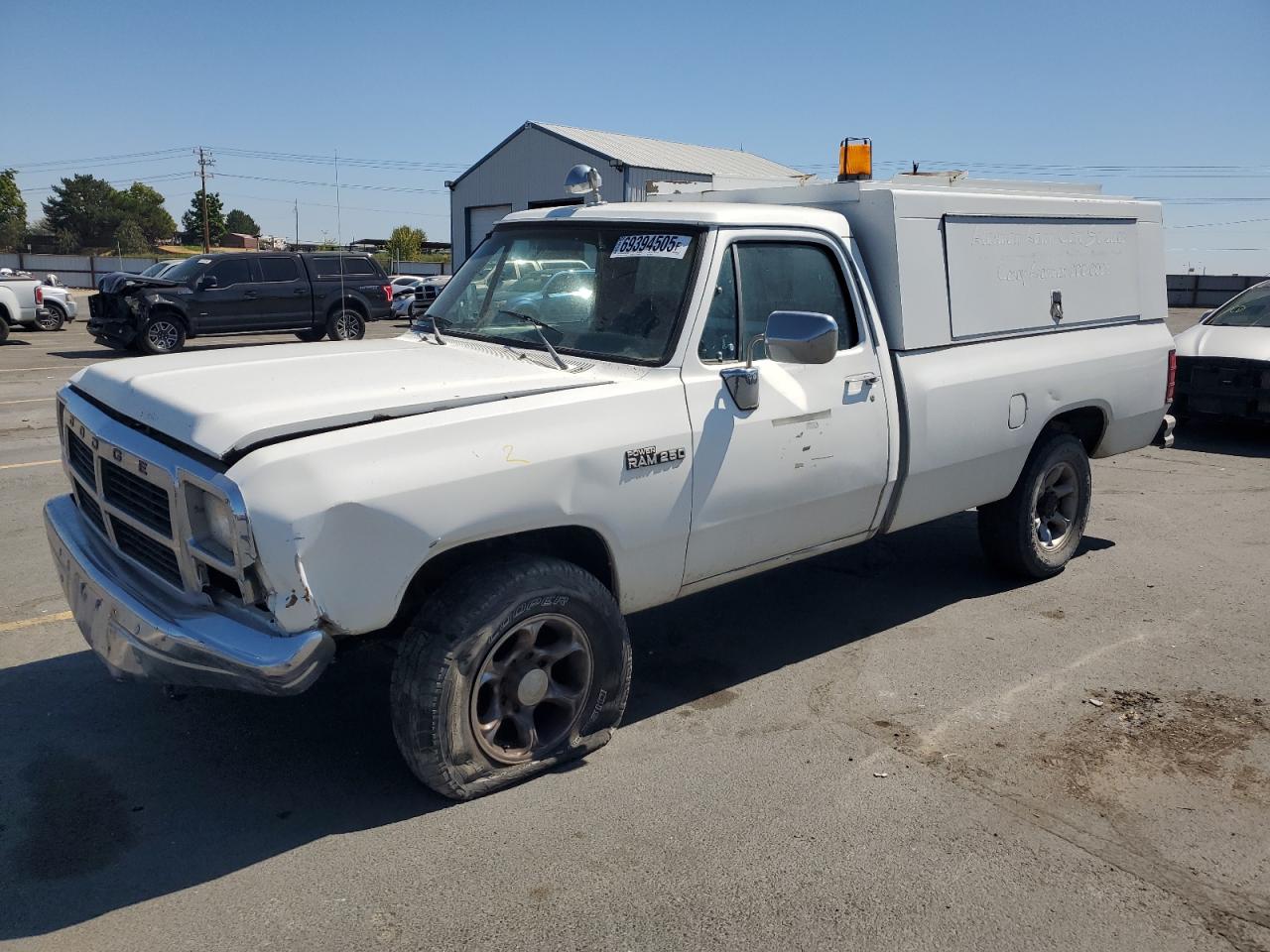 1992 Dodge W-series W200 Белый vin: 1B7JM26Z3NS643142