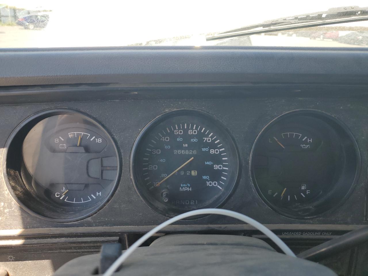 1992 Dodge W-series W200 Белый vin: 1B7JM26Z3NS643142