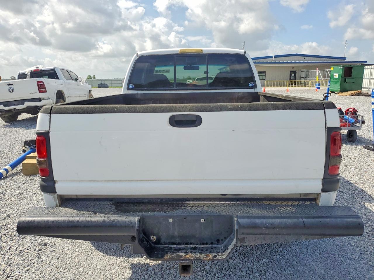 2000 Dodge Ram 2500 Laramie White vin: 1B7KC2360YJ146870