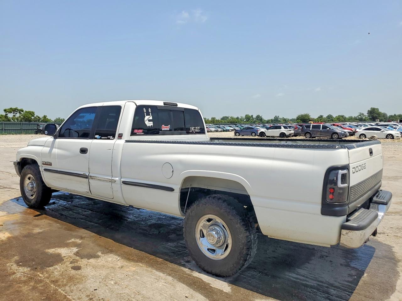 1999 Dodge Ram 2500 White vin: 1B7KC2361XJ534883