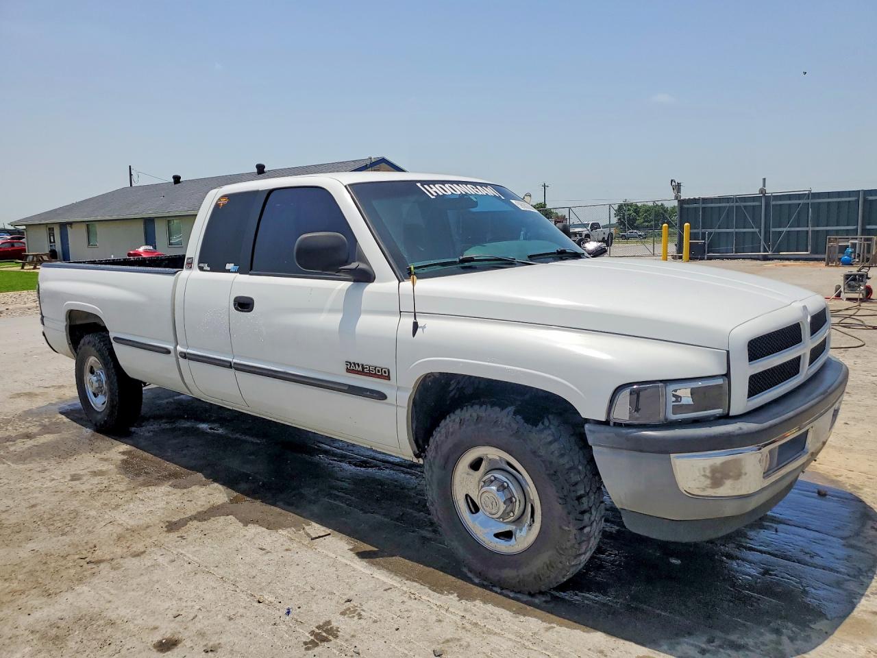 1999 Dodge Ram 2500 White vin: 1B7KC2361XJ534883