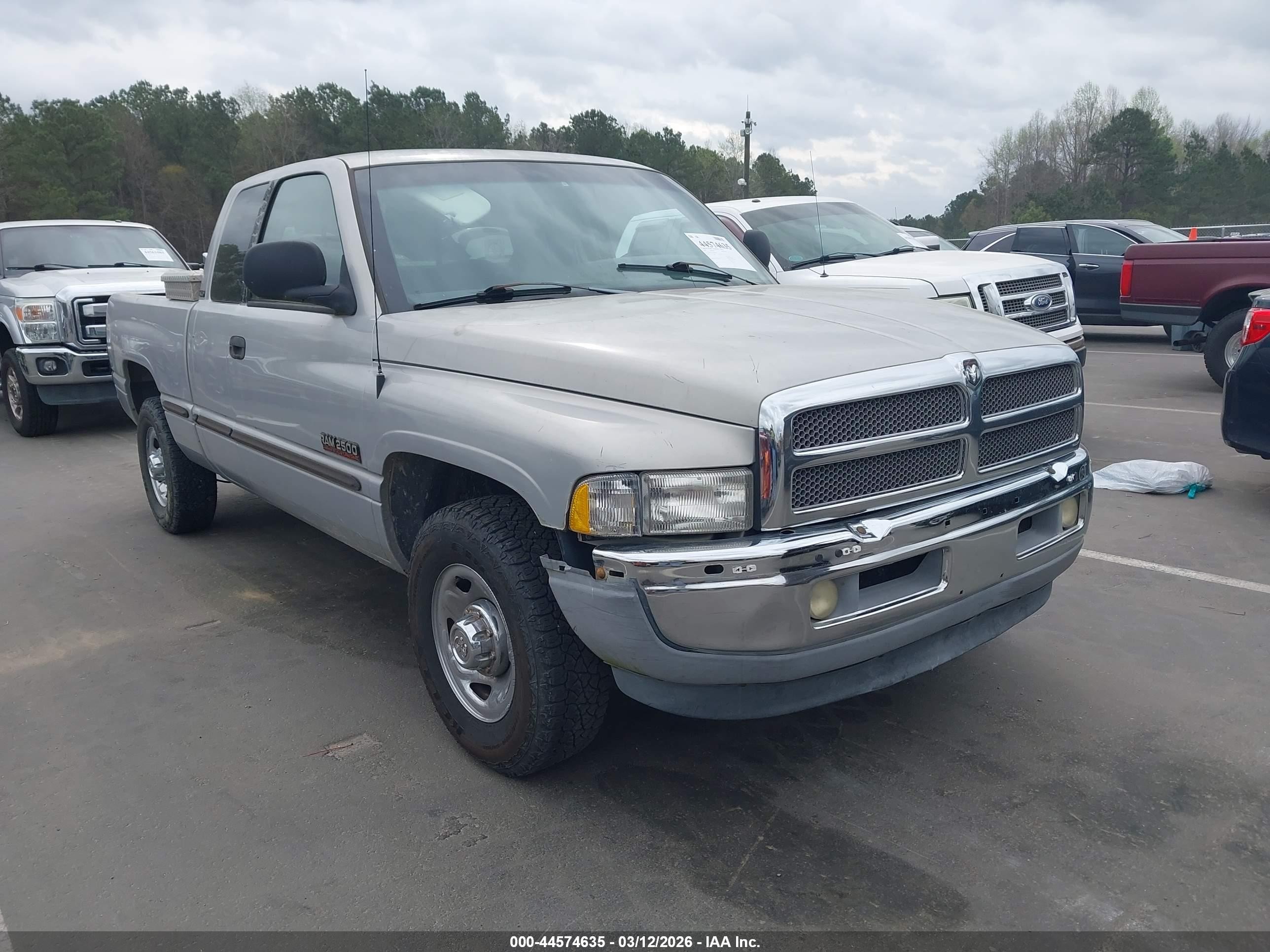 1B7KC2361XJ620498