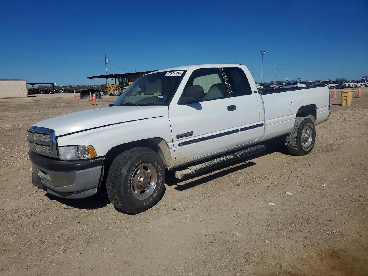 1B7KC2367YJ135171