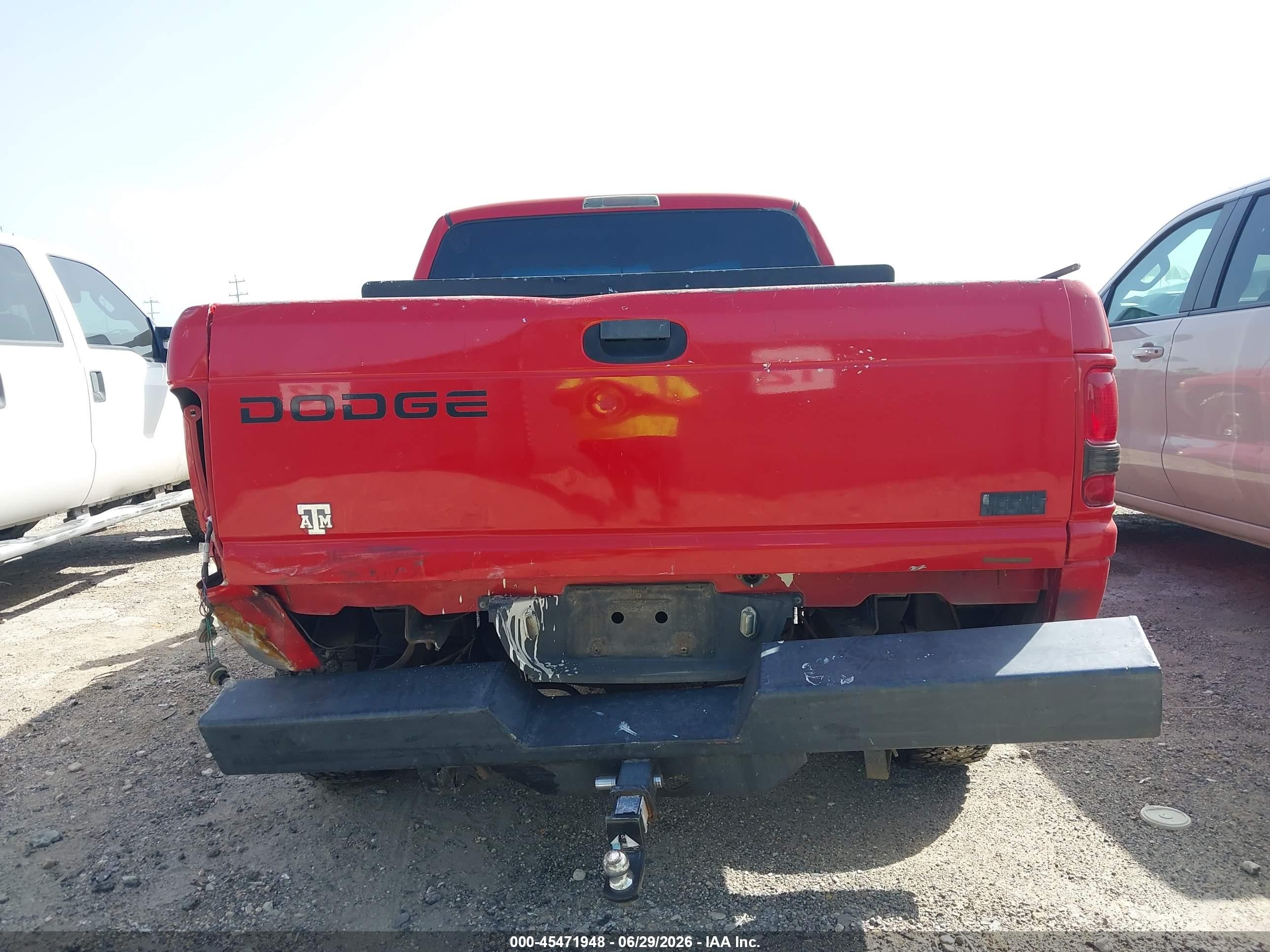 1998 Dodge Ram 2500 St Red vin: 1B7KC2368WJ256272