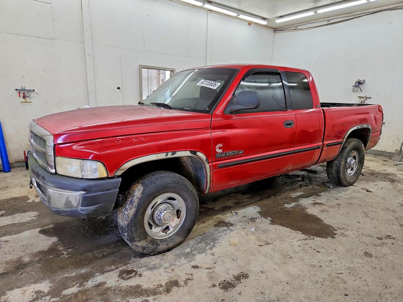 1B7KC2368XJ529440