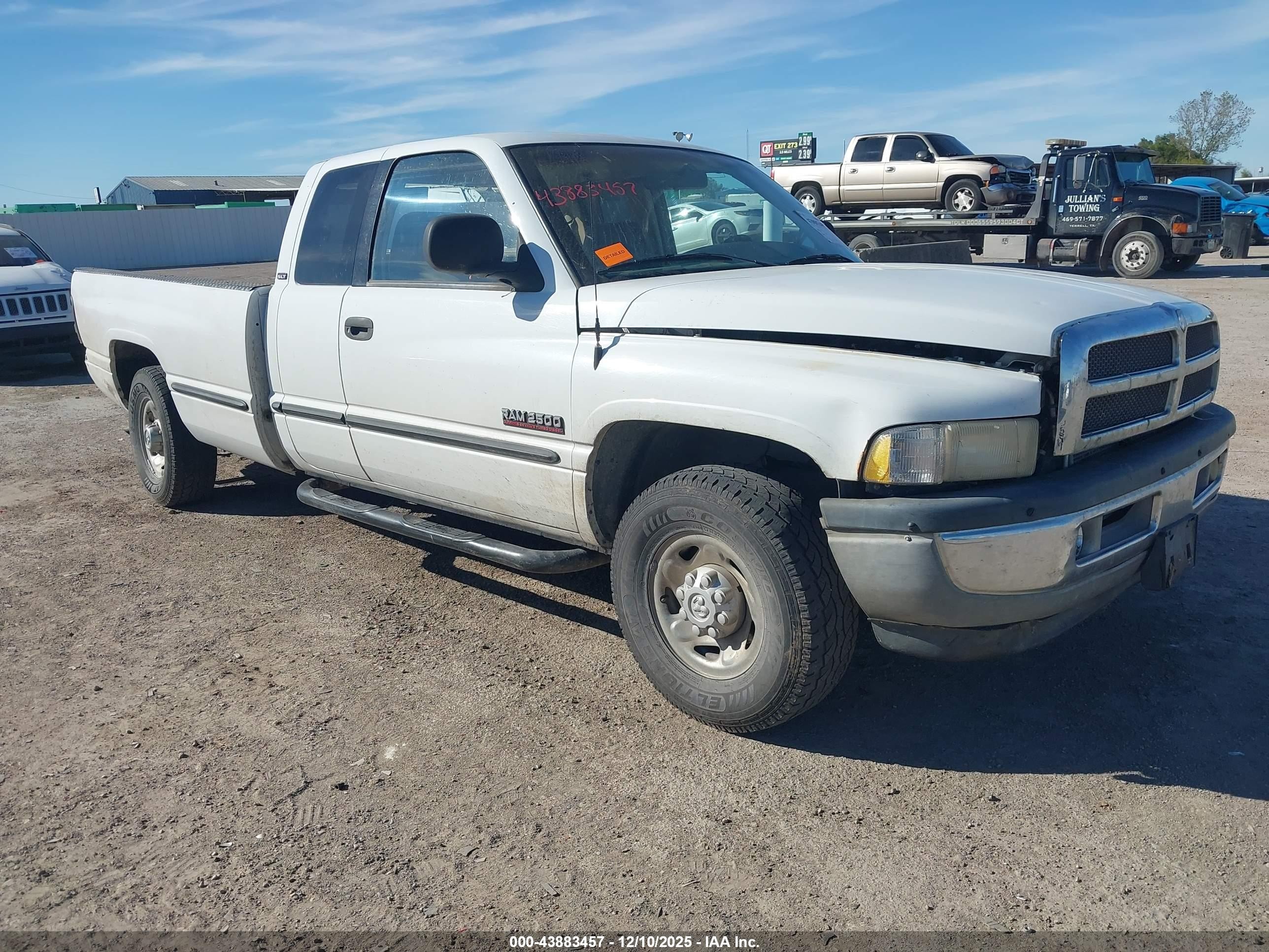 1B7KC236XWJ217800