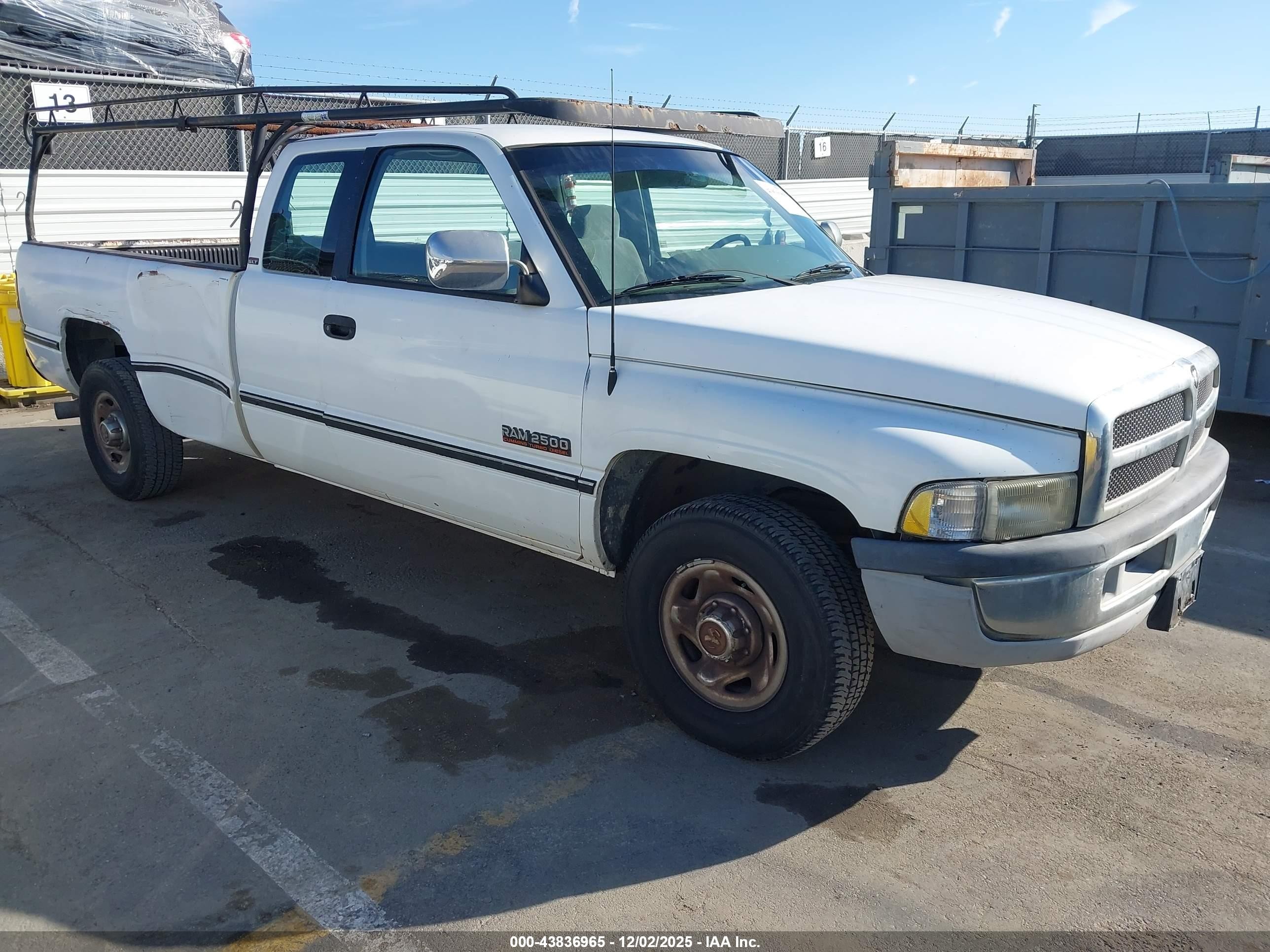 1B7KC23C1TJ199737