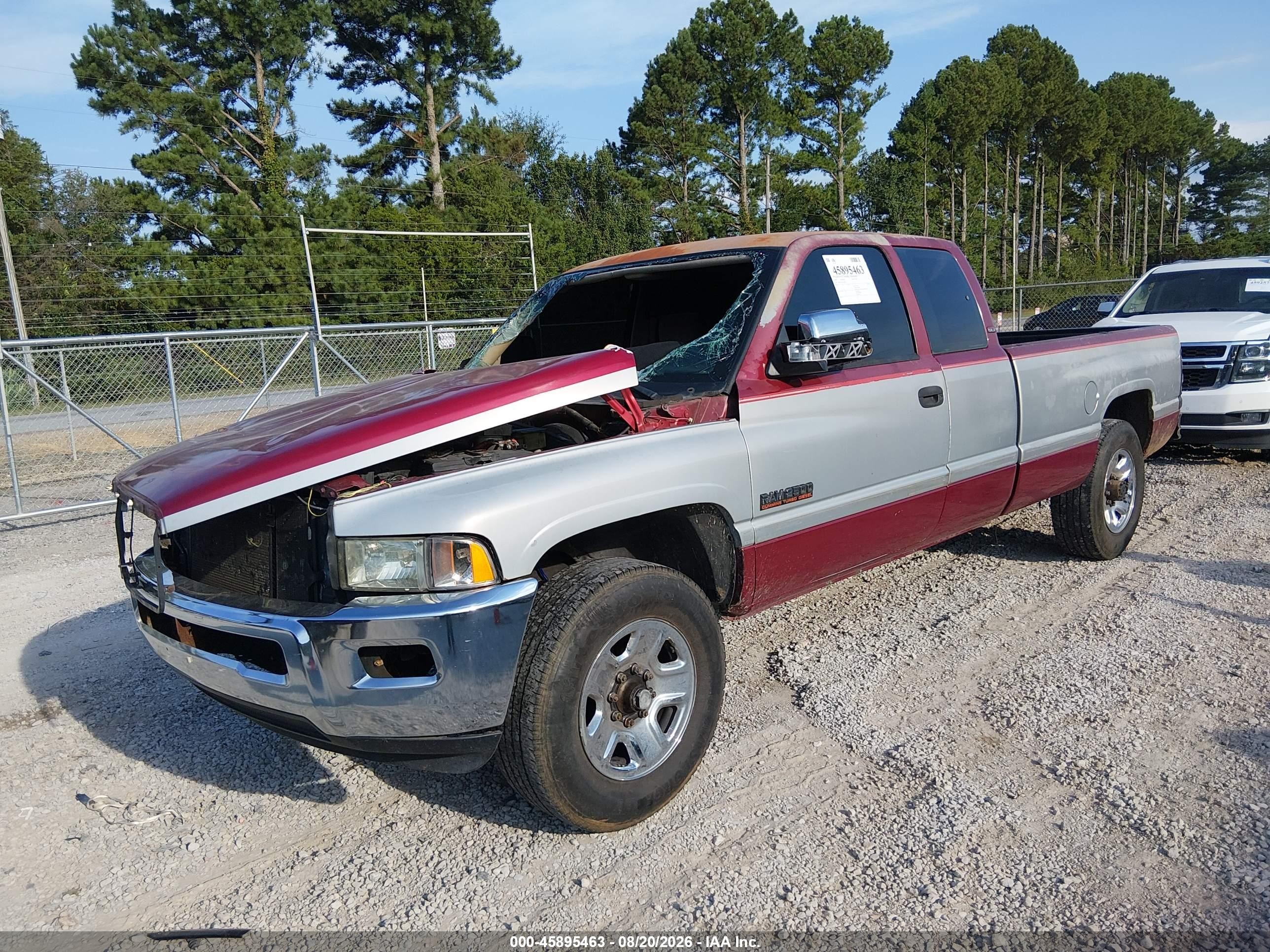 1996 Dodge Ram 2500   Red vin: 1B7KC23C6TJ168287