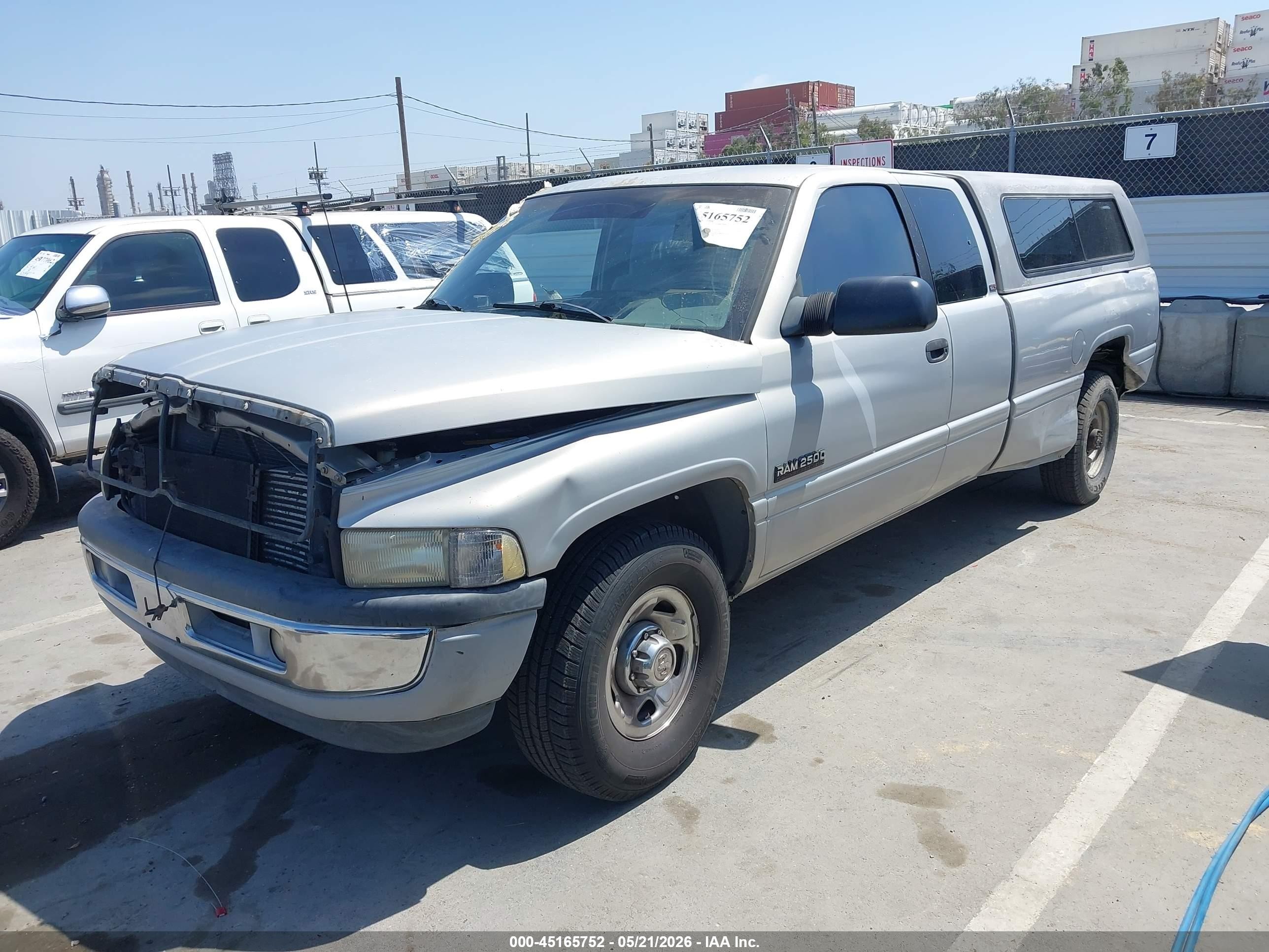 1996 Dodge Ram 2500   Silver vin: 1B7KC23C9TJ107628
