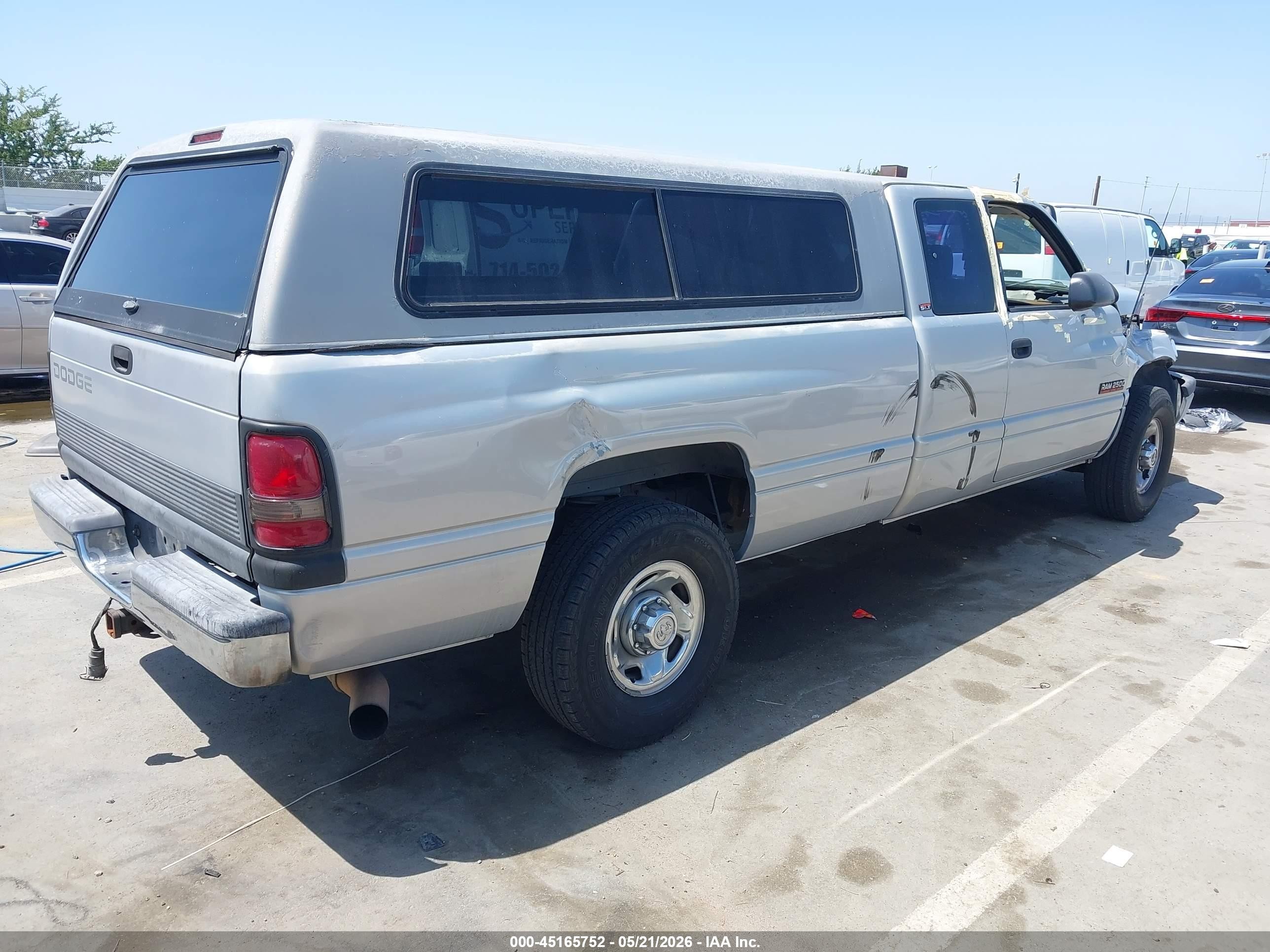 1996 Dodge Ram 2500   Silver vin: 1B7KC23C9TJ107628