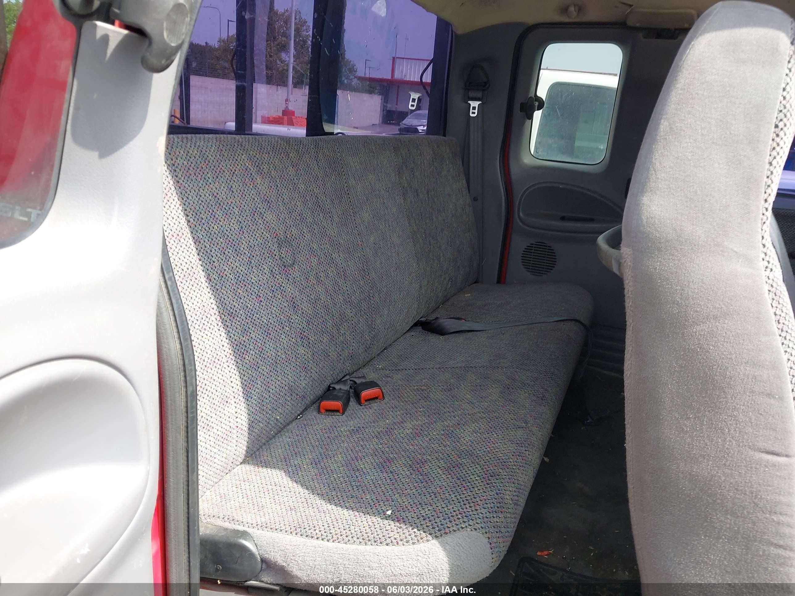 2000 Dodge Ram 2500 St Red vin: 1B7KC23W5YJ129031