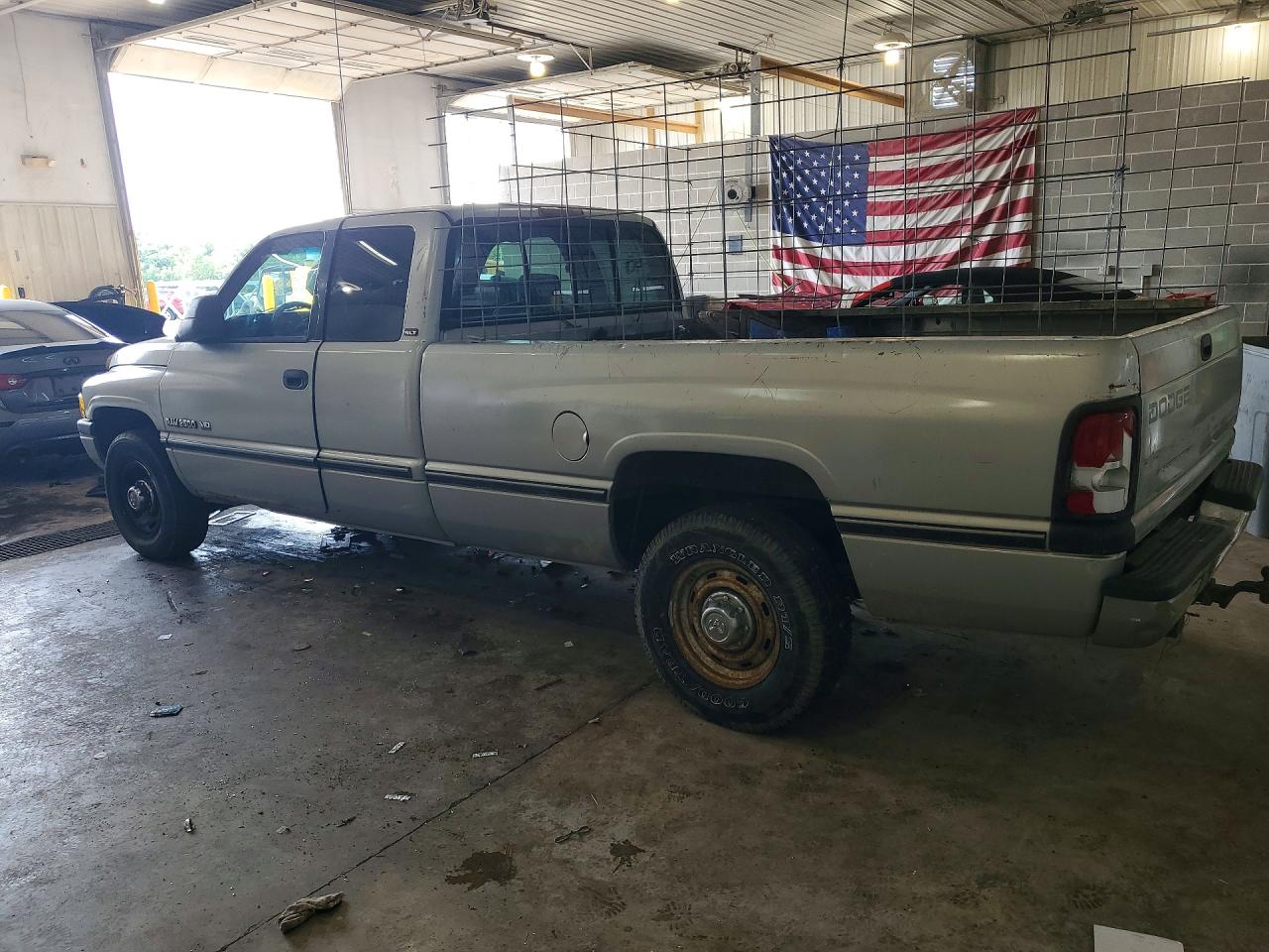 1996 Dodge Ram 2500 Silver vin: 1B7KC23W6TJ169885
