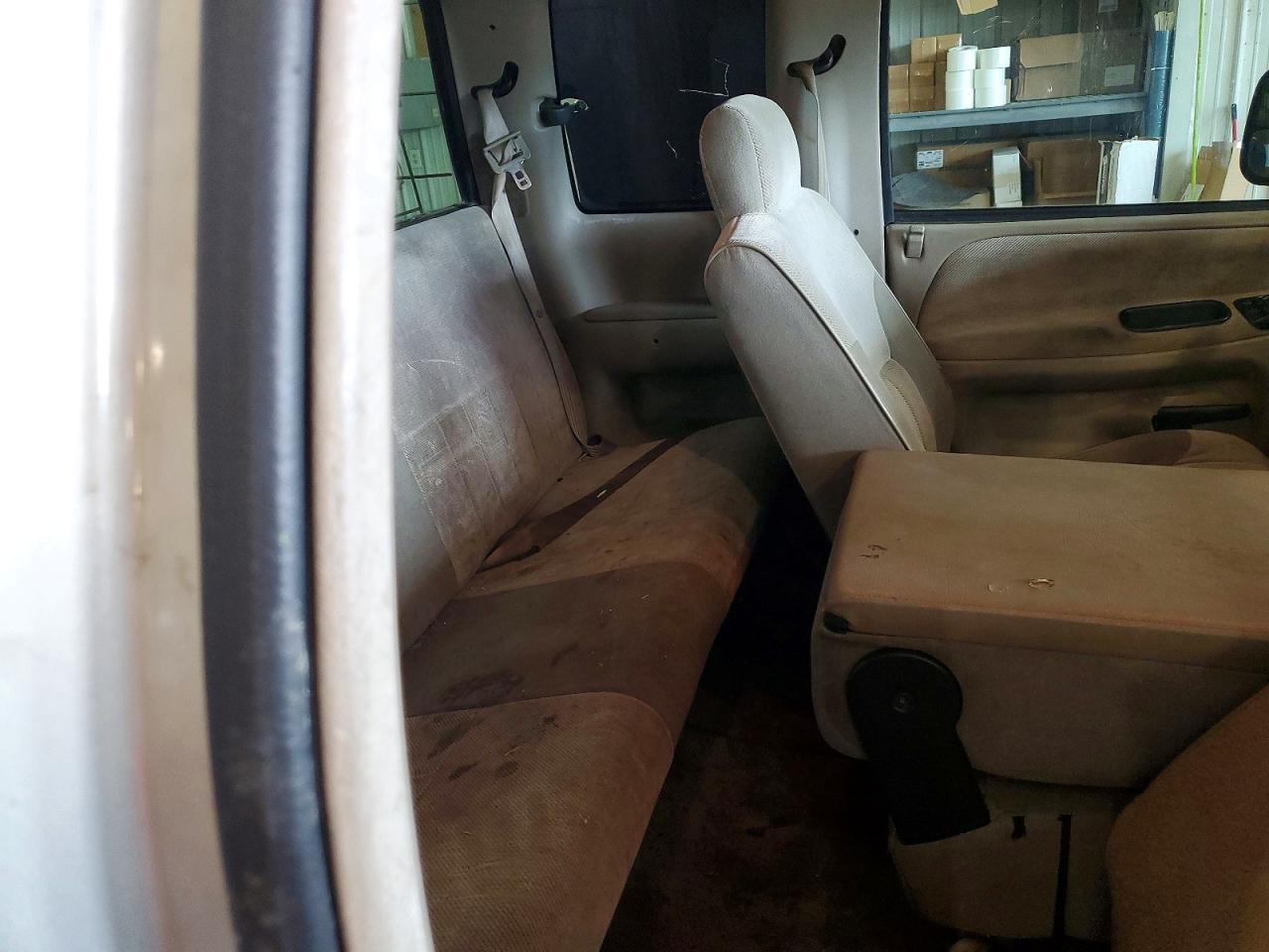 1996 Dodge Ram 2500 Silver vin: 1B7KC23W6TJ169885