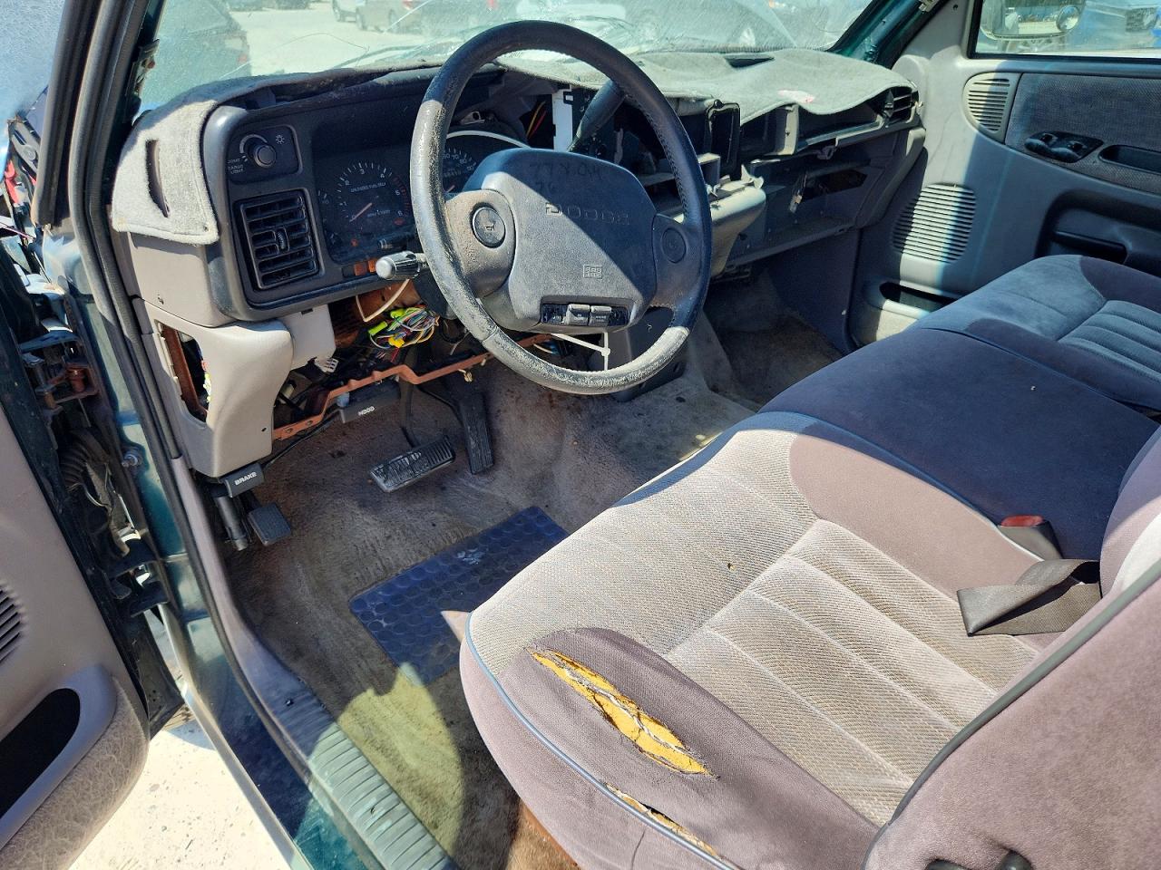 1995 Dodge Ram 2500 Green vin: 1B7KC26W0SS199436