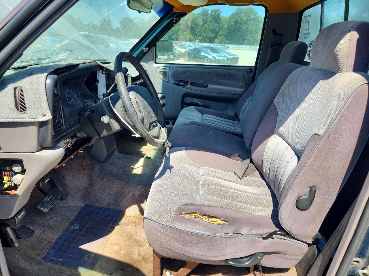 1995 Dodge Ram 2500 Green vin: 1B7KC26W0SS199436