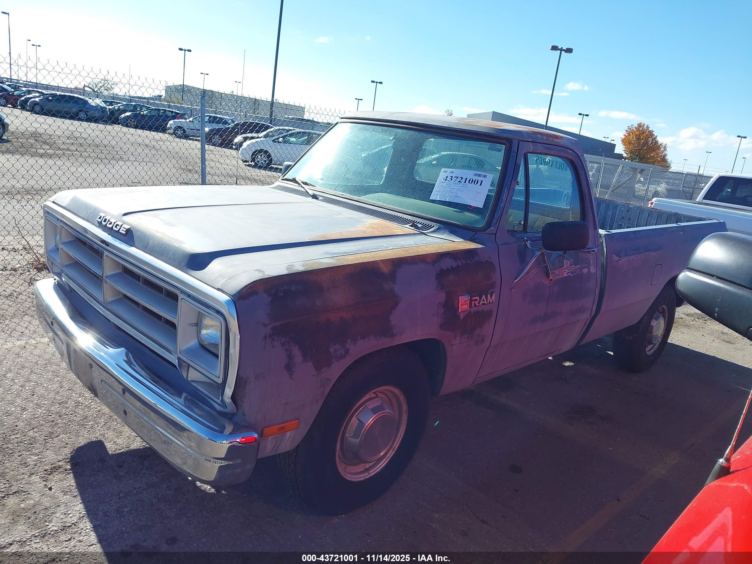 1987 Dodge D-series D200/d250 Серый vin: 1B7KD2452HS396351