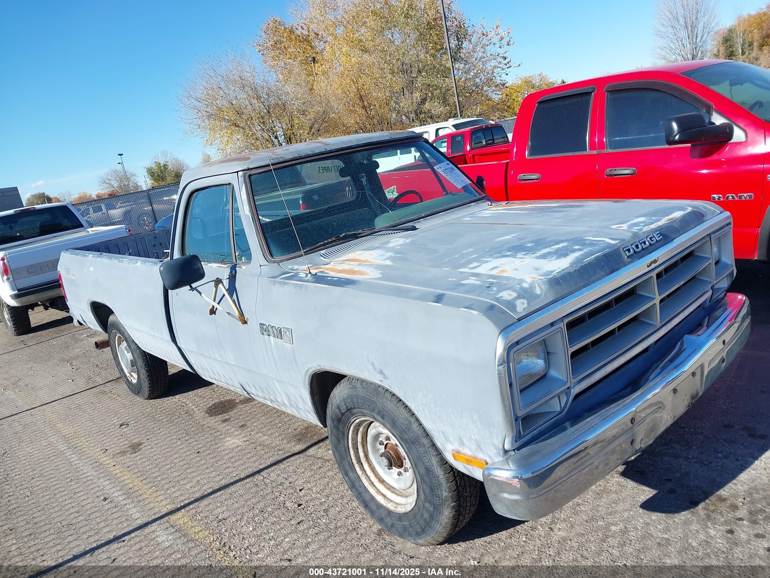 1987 Dodge D-series D200/d250 Серый vin: 1B7KD2452HS396351