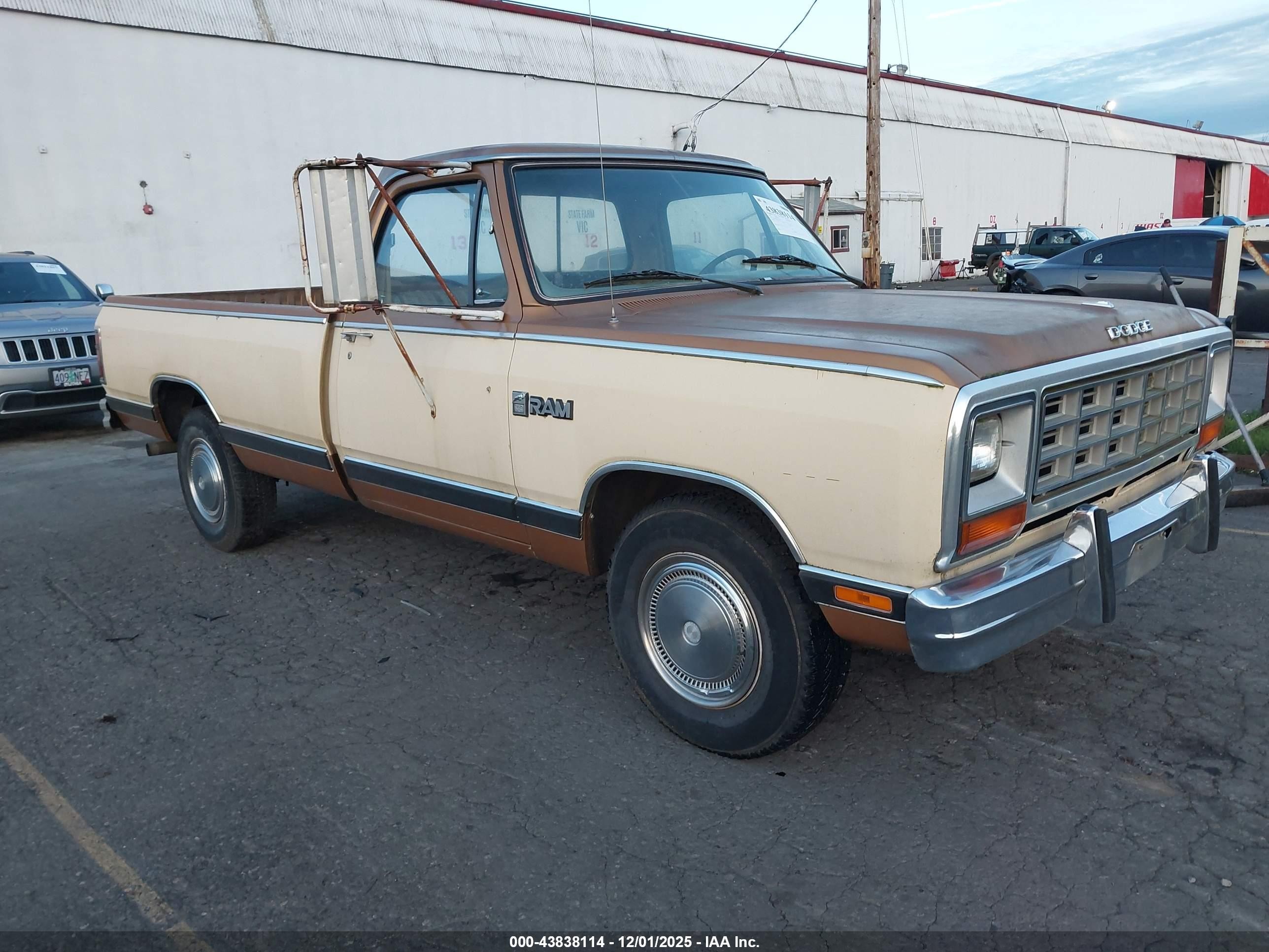 1985 Dodge D-series D300/d350 Cream vin: 1B7KD3419FS715972