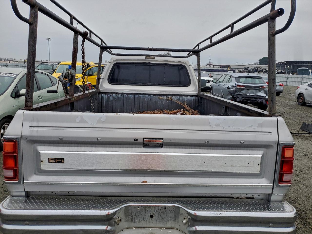1990 Dodge D-series D200 Серебряный vin: 1B7KE26Z0LS653237