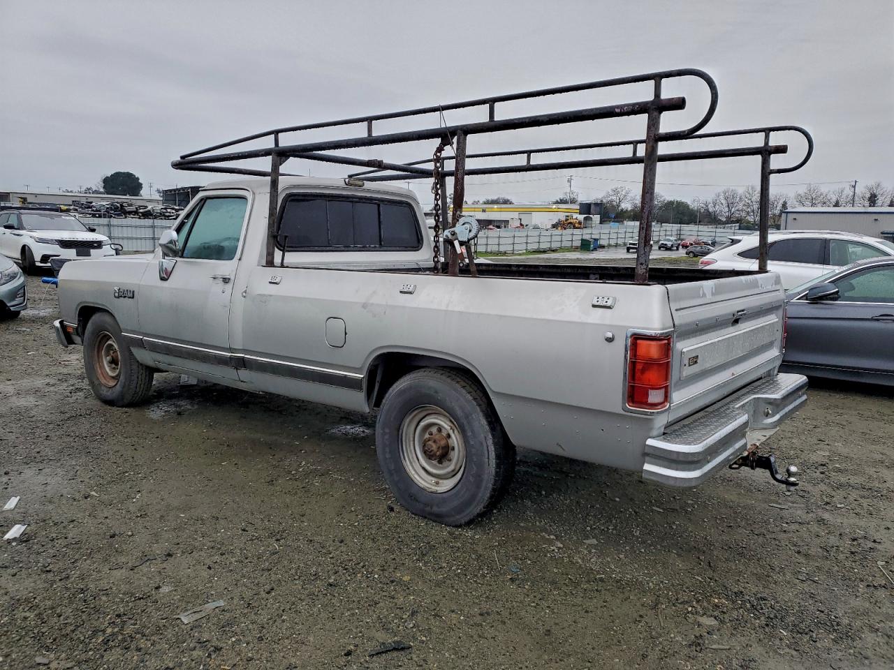 1990 Dodge D-series D200 Серебряный vin: 1B7KE26Z0LS653237