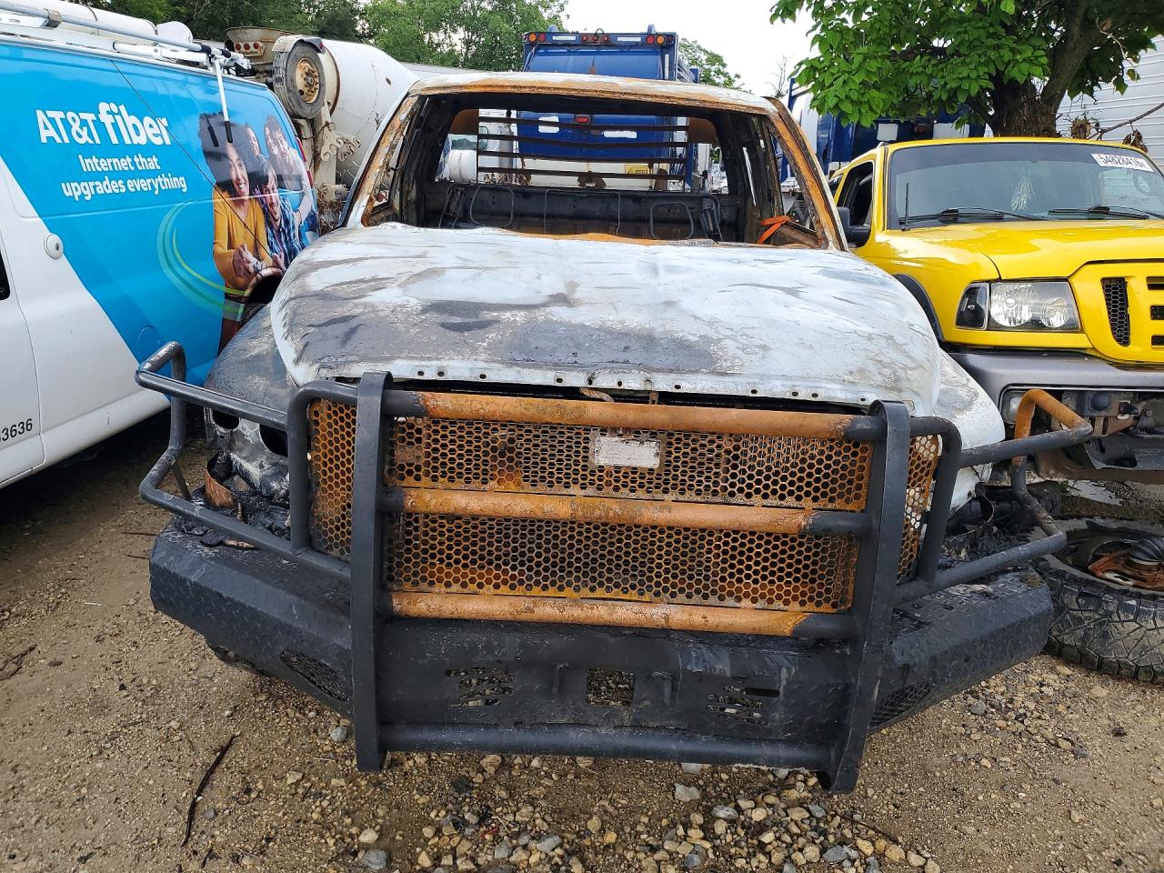 2001 Dodge Ram 2500 Burn vin: 1B7KF23601J269159