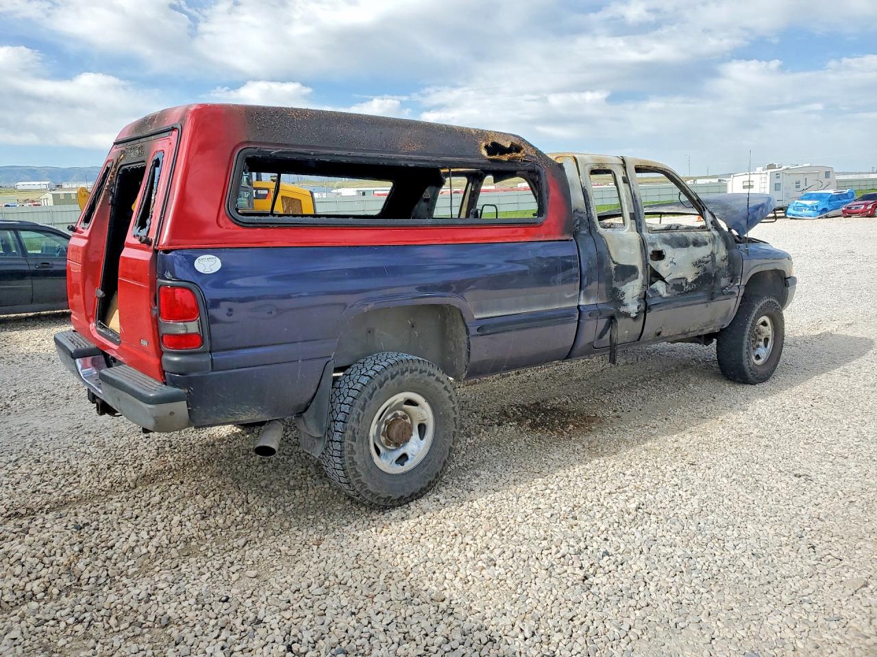 1998 Dodge Ram 2500 Two Tone vin: 1B7KF2360WJ237691