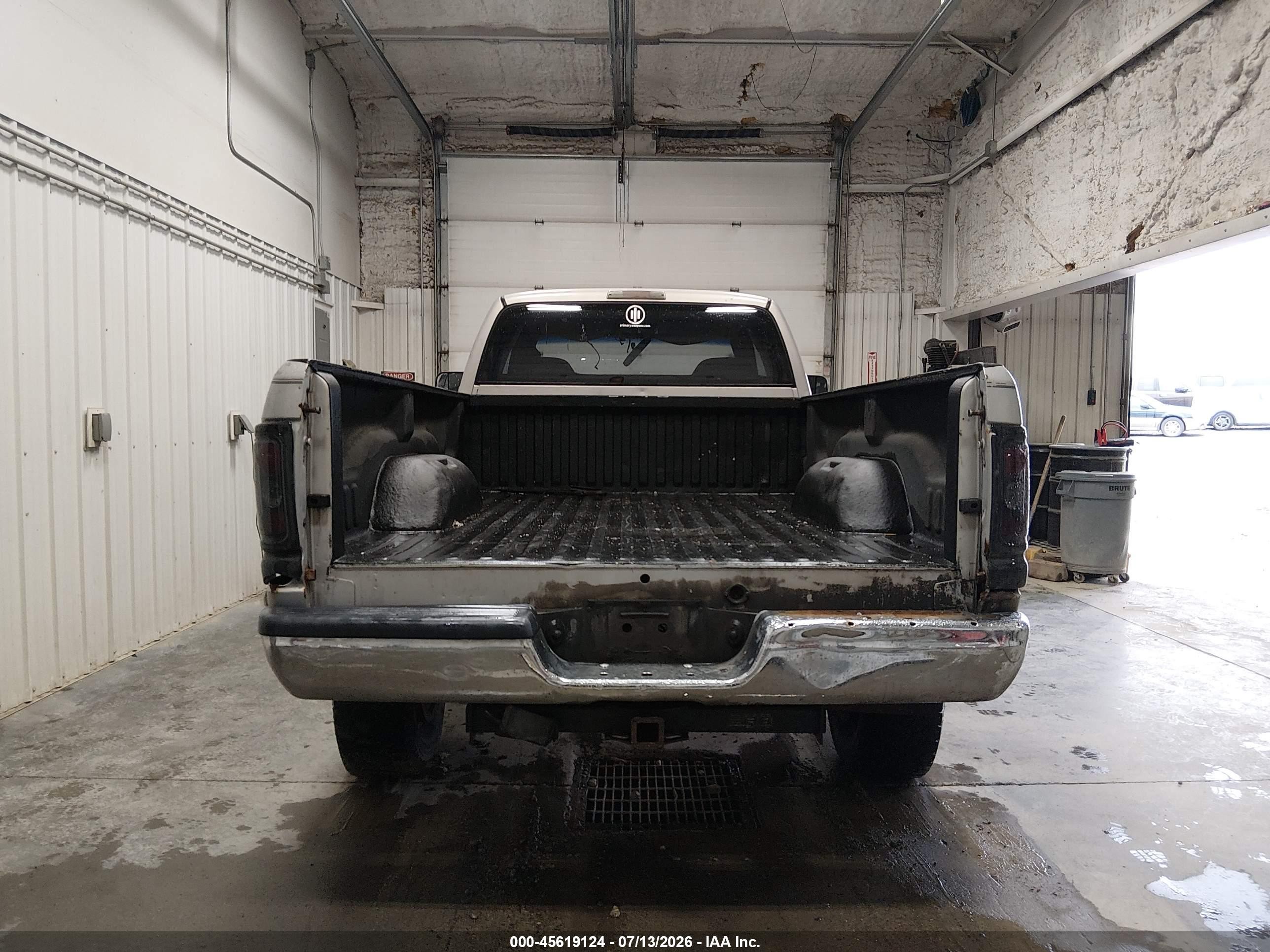 1999 Dodge Ram 2500 St Серебряный vin: 1B7KF2360XJ529262