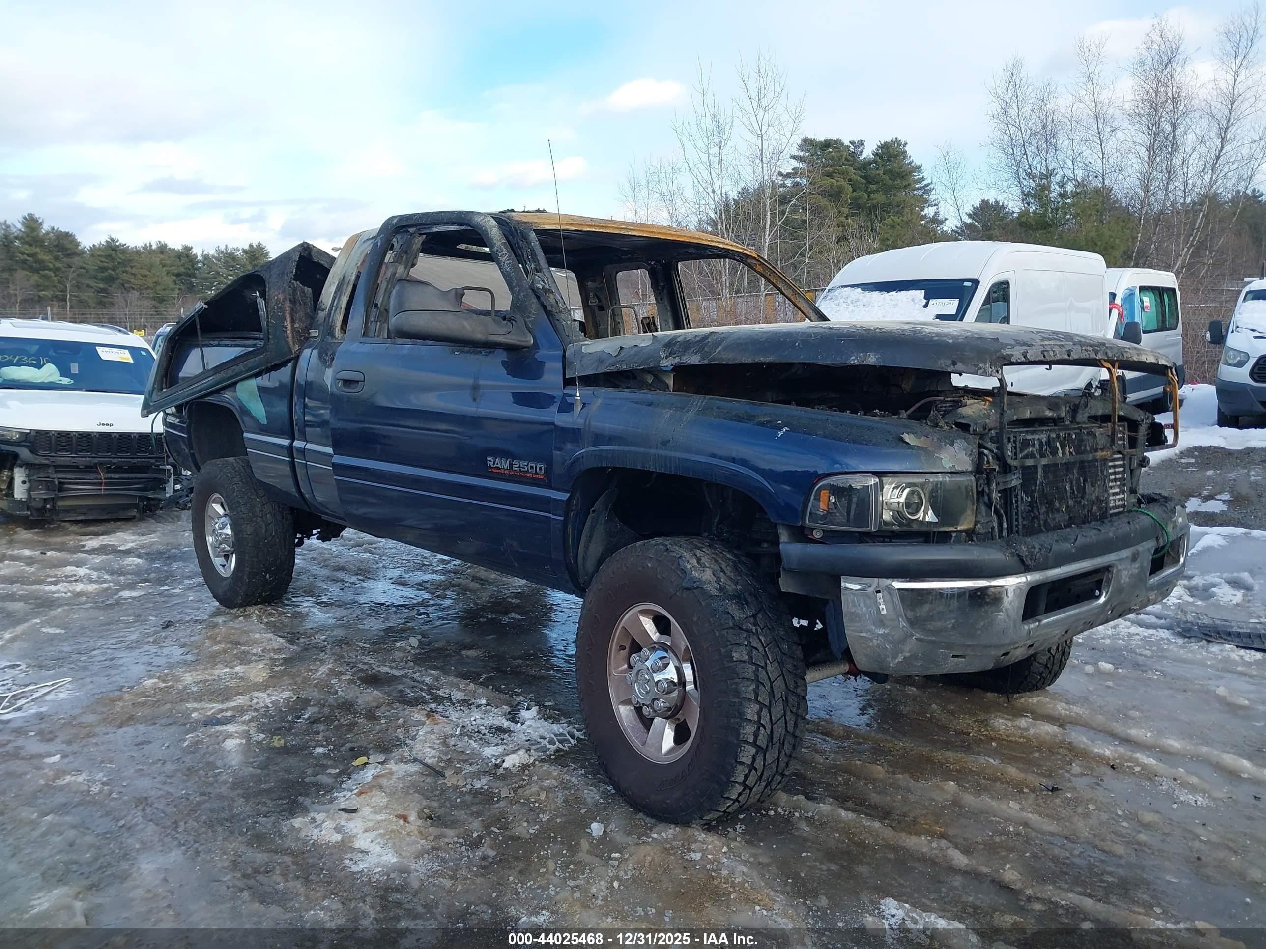2000 Dodge Ram 2500 St Зеленый vin: 1B7KF2362YJ125607