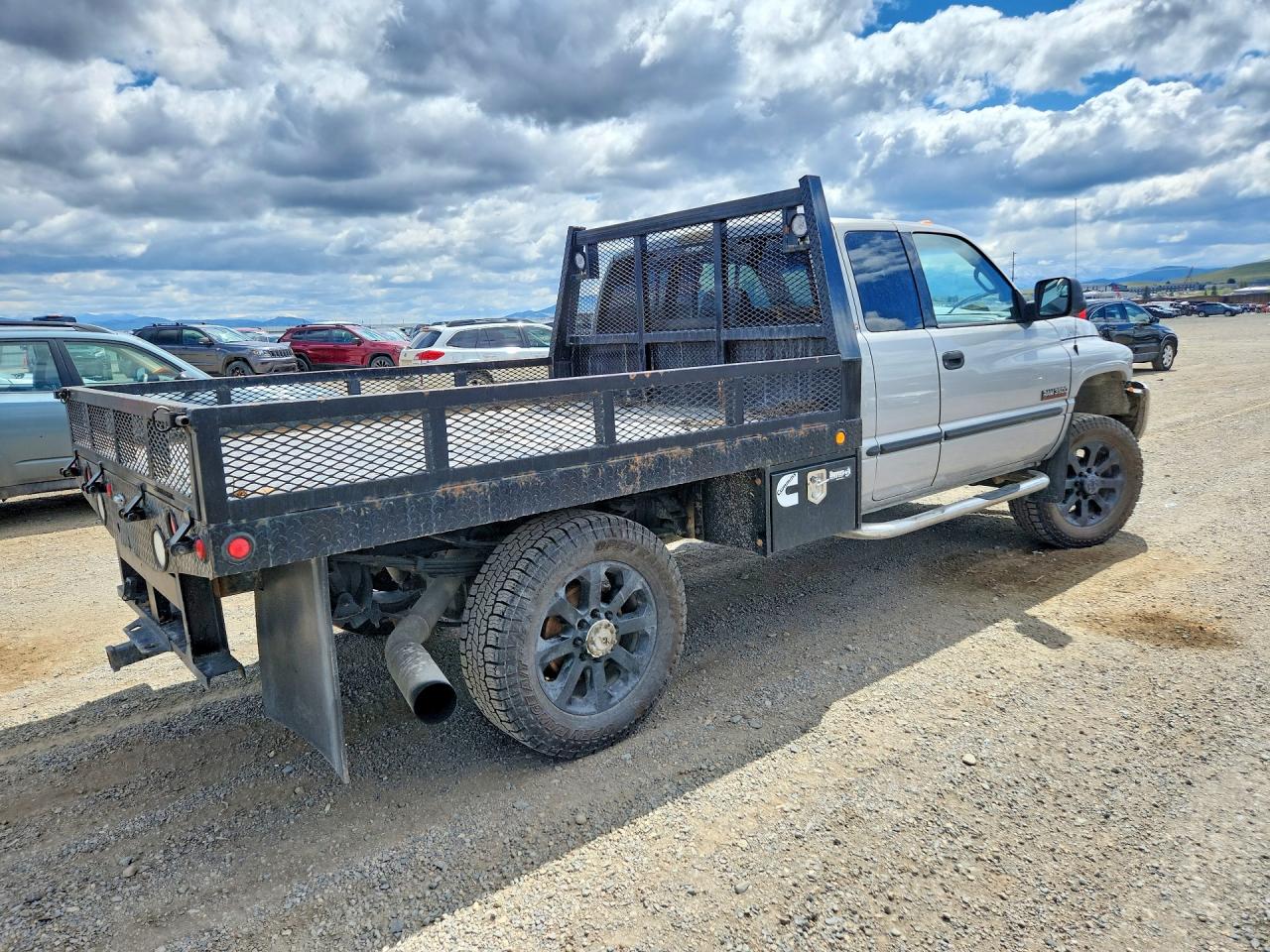 1999 Dodge Ram 2500 Silver vin: 1B7KF2363XJ538733
