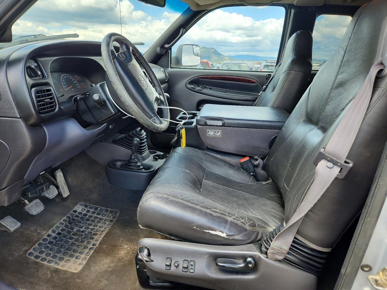 1999 Dodge Ram 2500 Silver vin: 1B7KF2363XJ538733