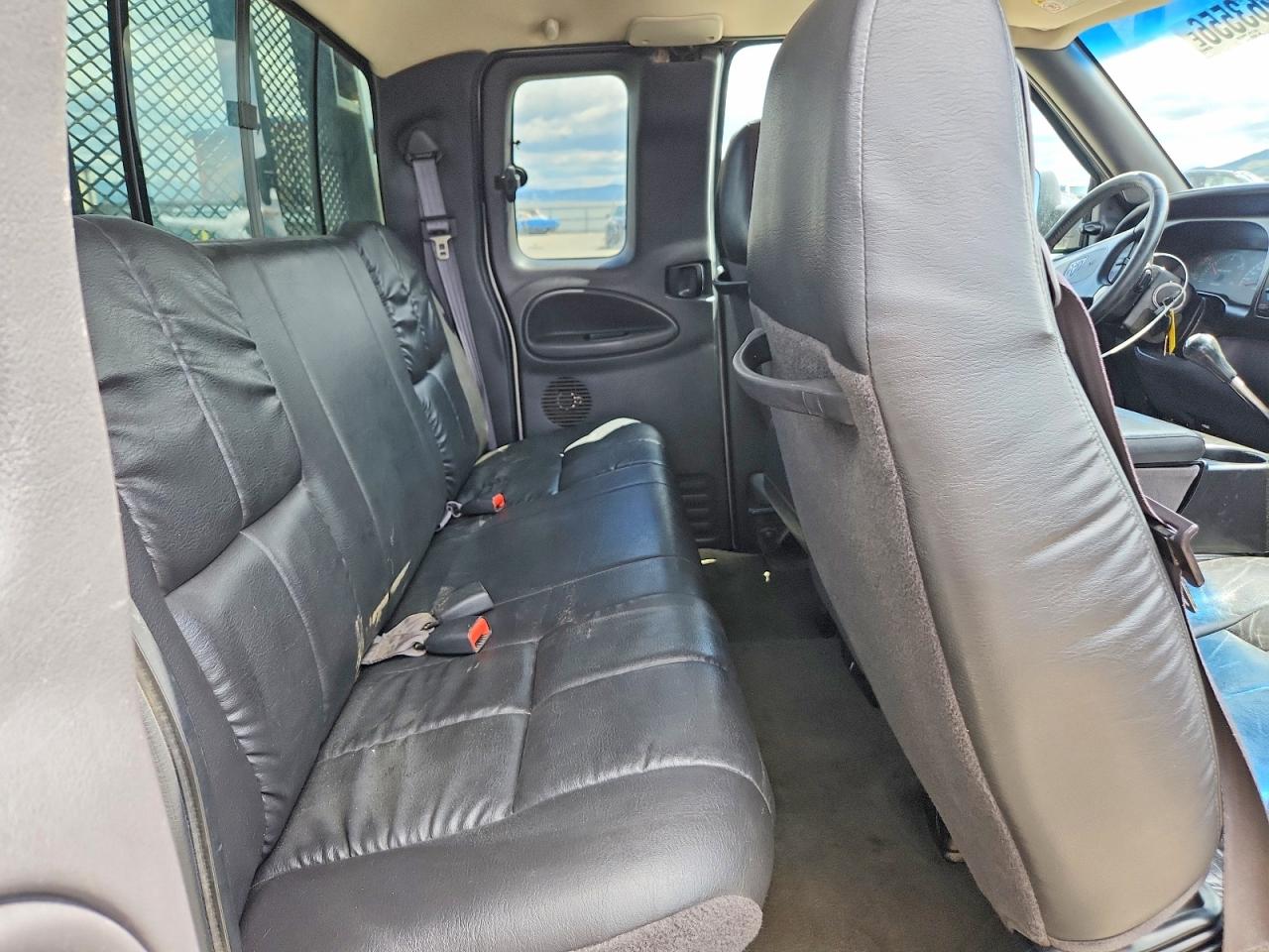 1999 Dodge Ram 2500 Silver vin: 1B7KF2363XJ538733