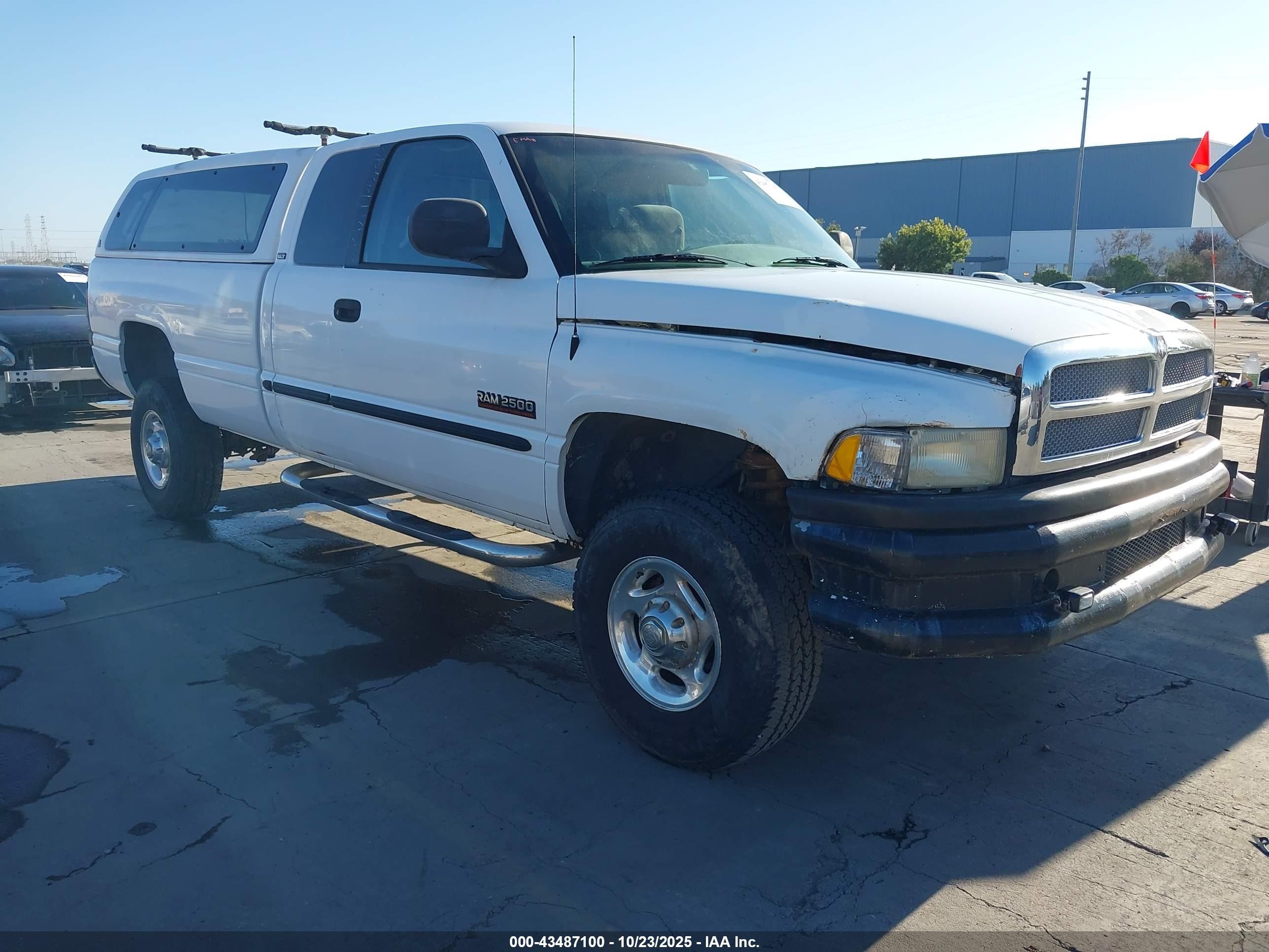 2000 Dodge Ram 2500 St Белый vin: 1B7KF2363YJ106466