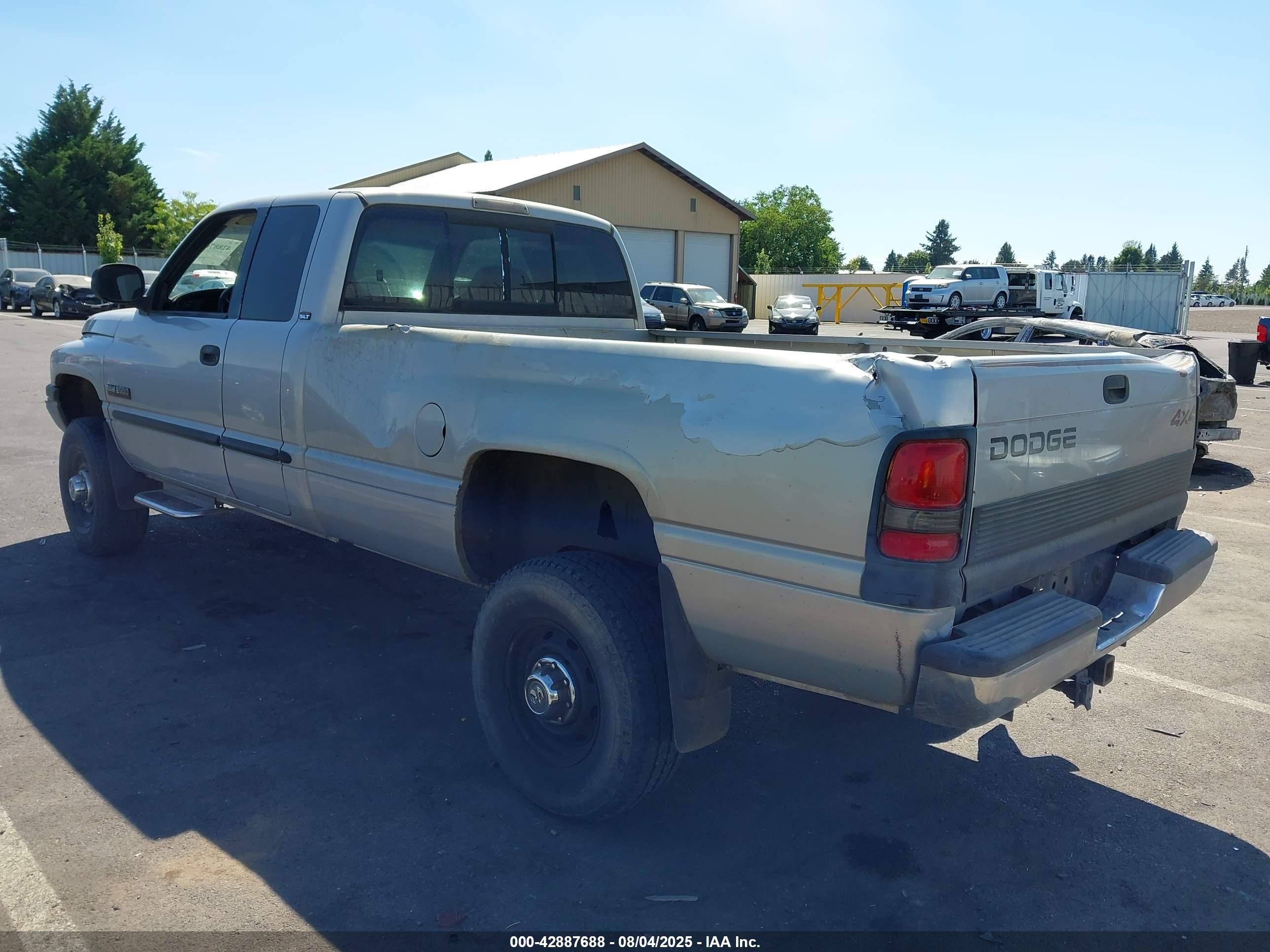 2000 Dodge Ram 2500 St Белый vin: 1B7KF2363YJ144473