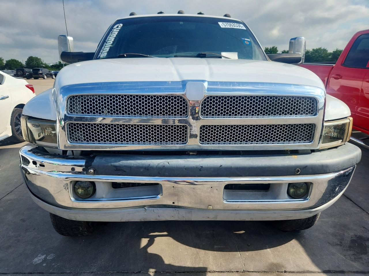 1999 Dodge Ram 2500 White vin: 1B7KF2364XJ585706