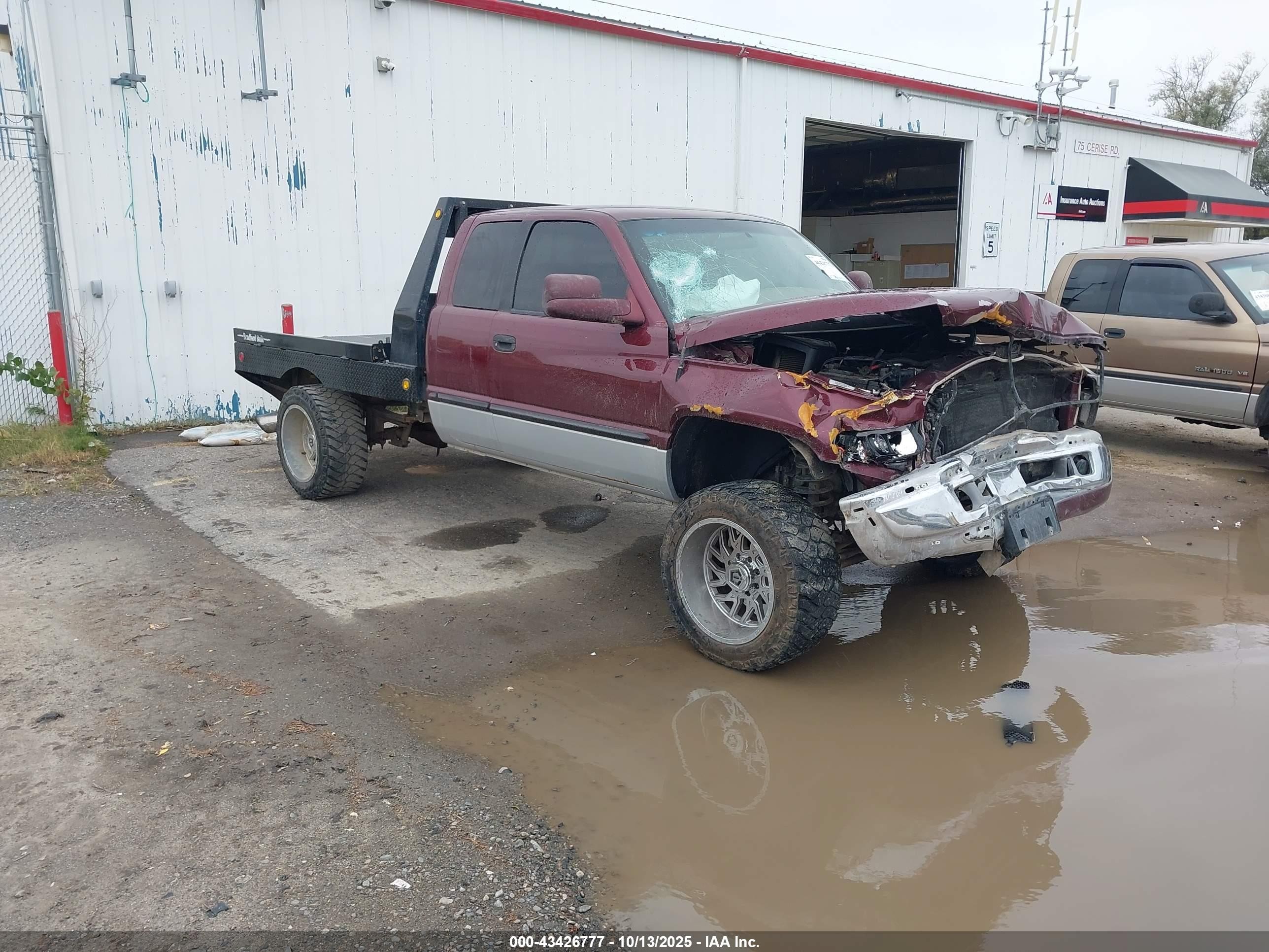 2000 Dodge Ram 2500 St Burgundy vin: 1B7KF2364YJ116181