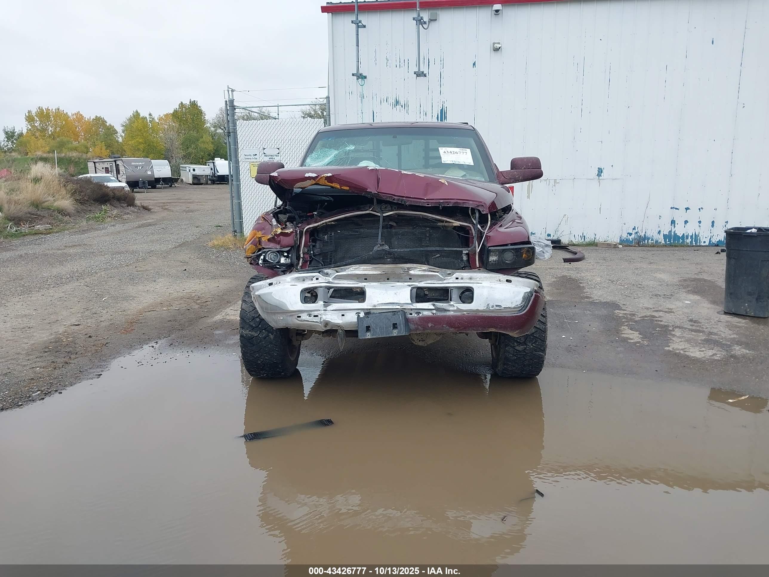 2000 Dodge Ram 2500 St Бордовый vin: 1B7KF2364YJ116181