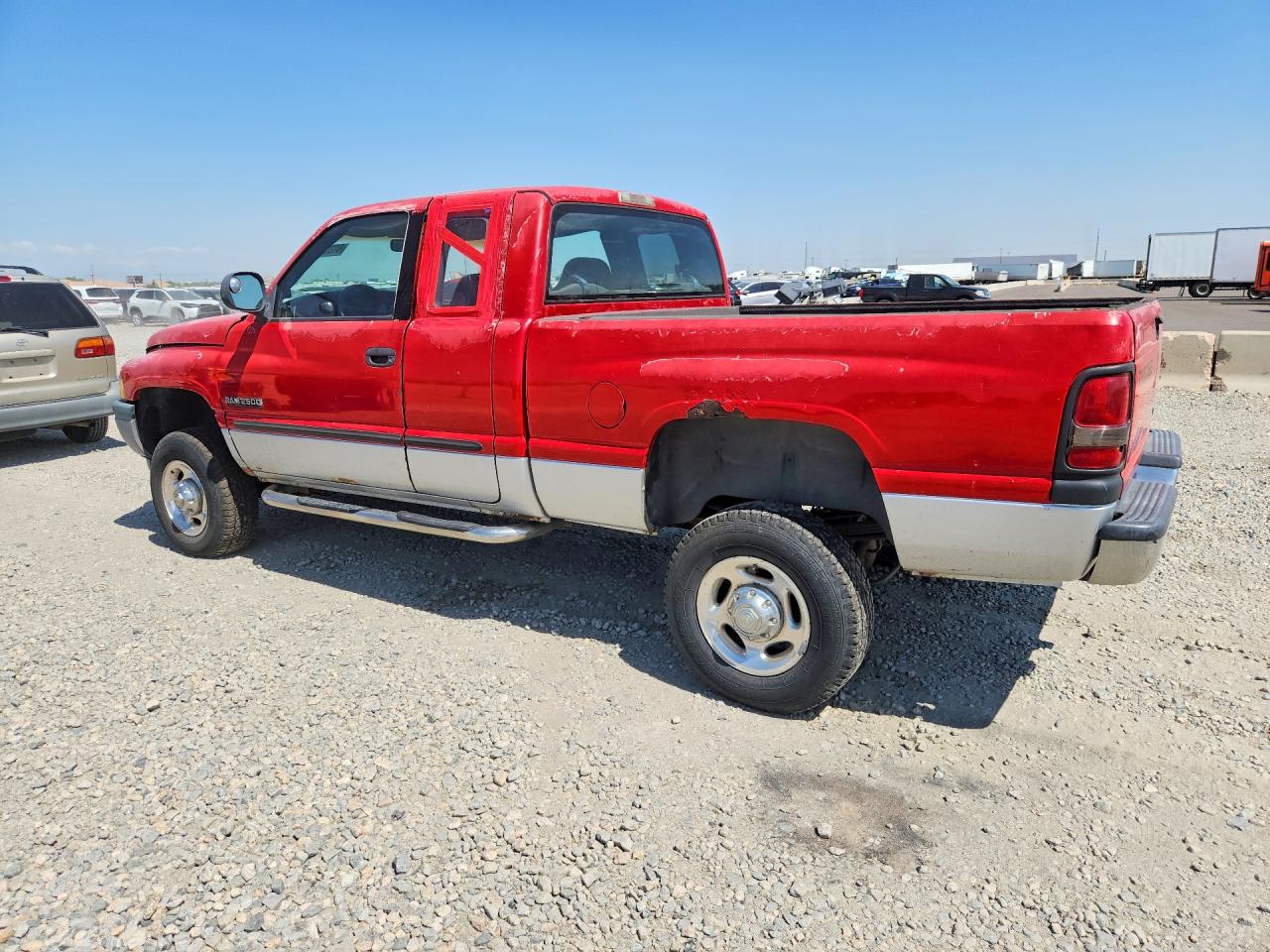 2001 Dodge Ram 2500 Красный vin: 1B7KF23651J538787