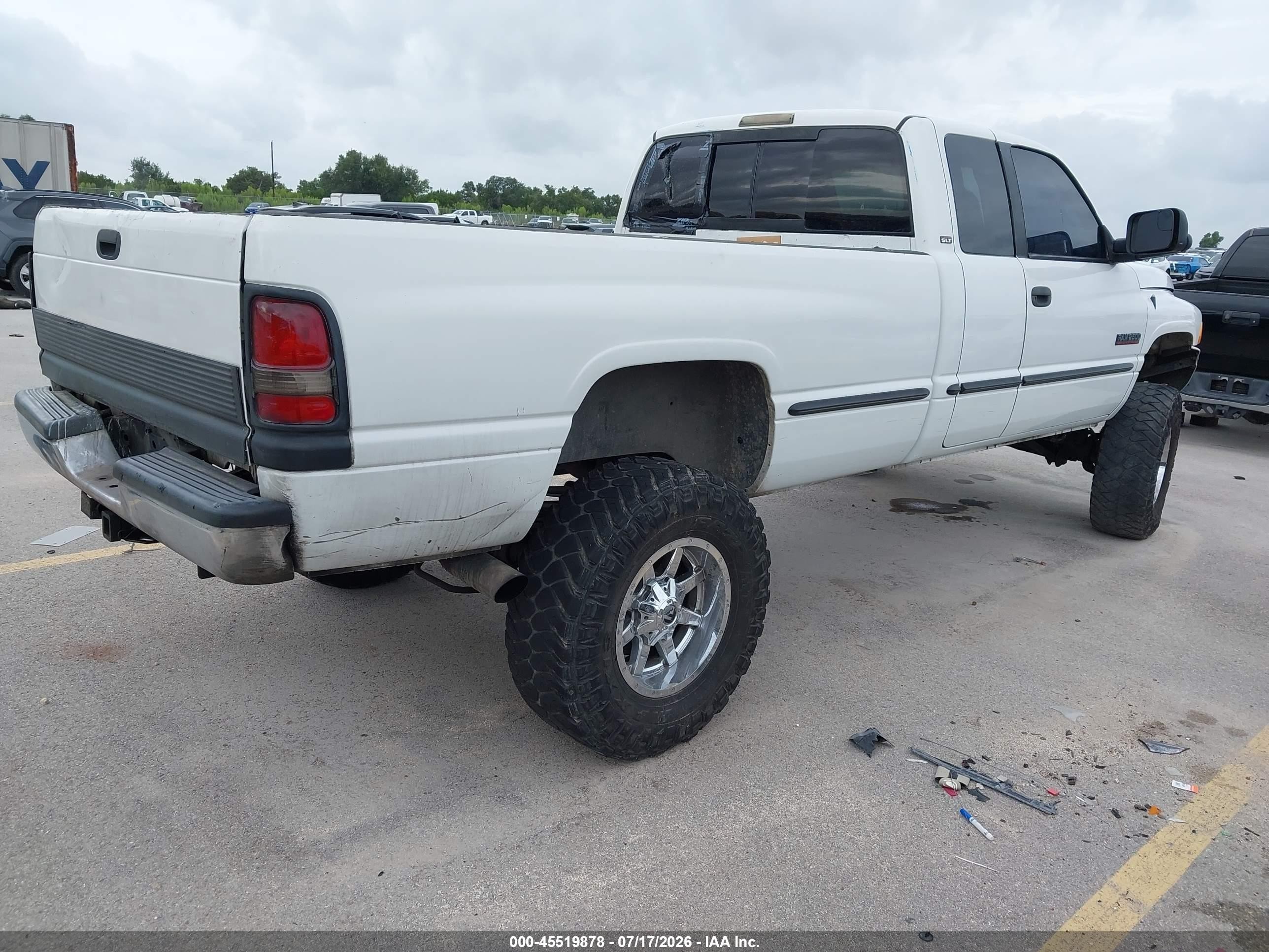 1998 Dodge Ram 2500 St White vin: 1B7KF2365WJ214827