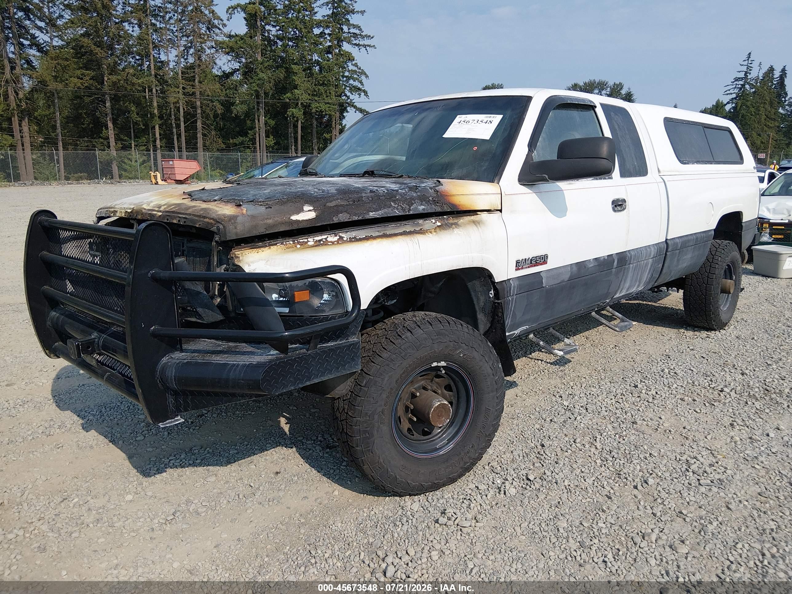 1998 Dodge Ram 2500 St White vin: 1B7KF2365WJ251232