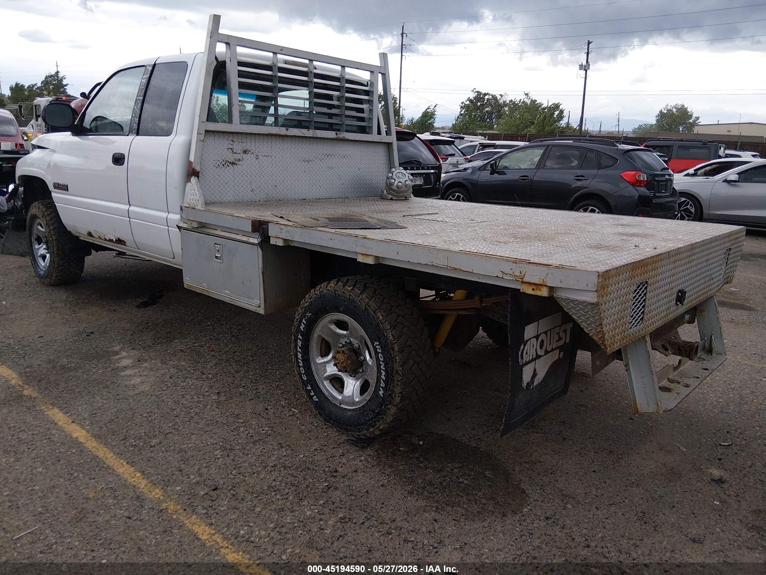 1999 Dodge Ram 2500 St Белый vin: 1B7KF2366XJ611111