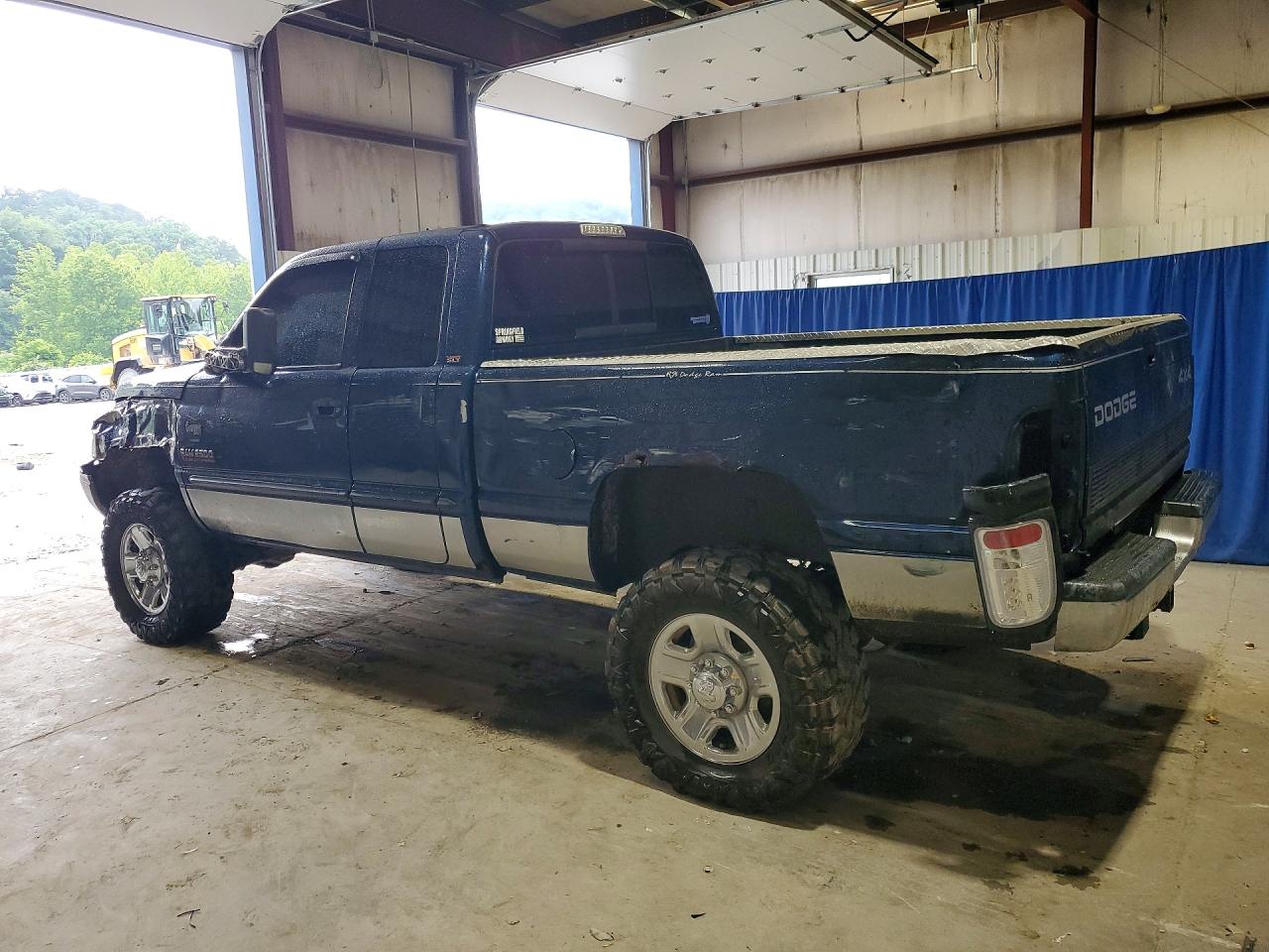 2001 Dodge Ram 2500 Blue vin: 1B7KF23671J291661