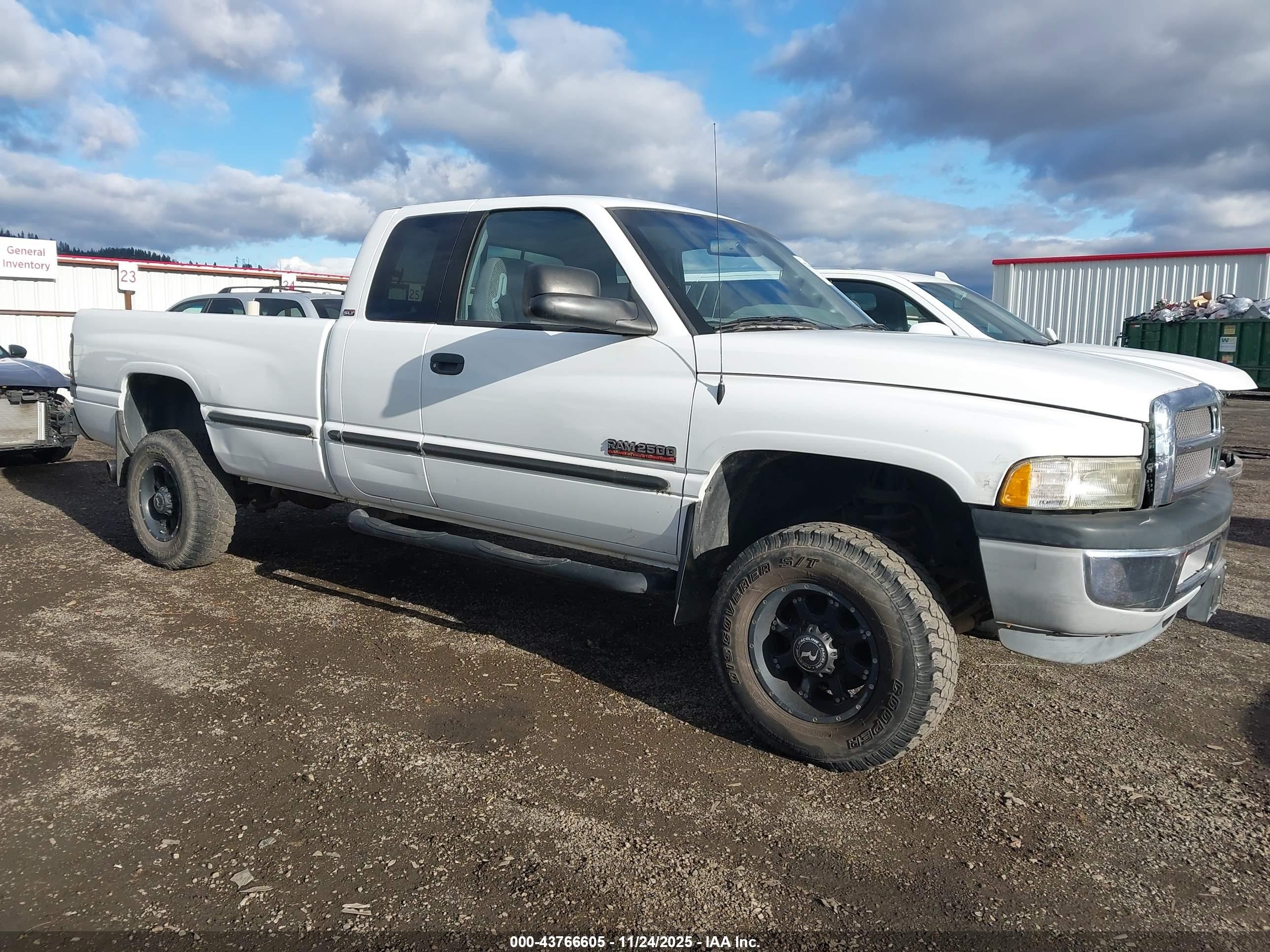 1B7KF2367XJ552019