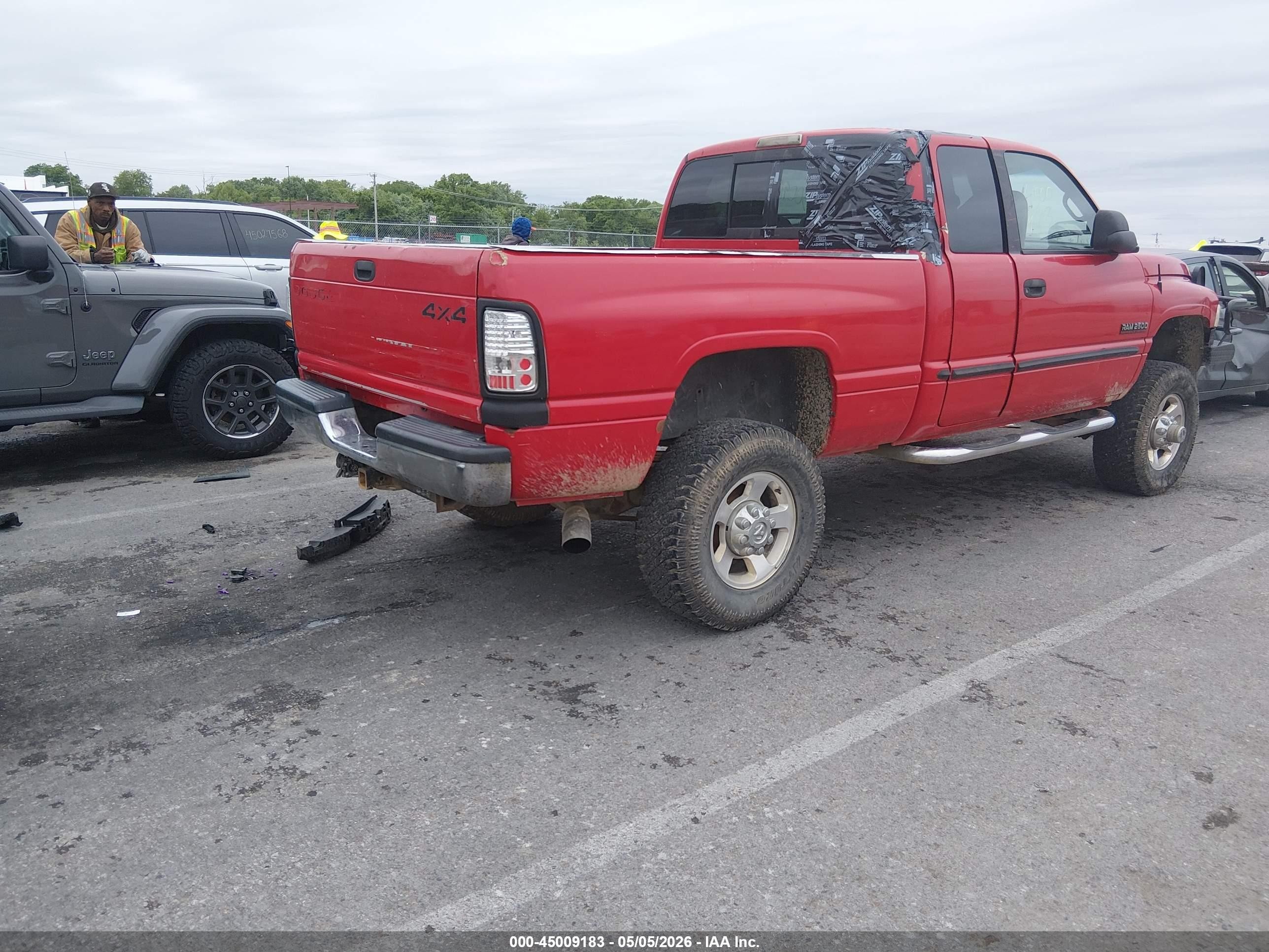 2000 Dodge Ram 2500 St Red vin: 1B7KF236XYJ108375