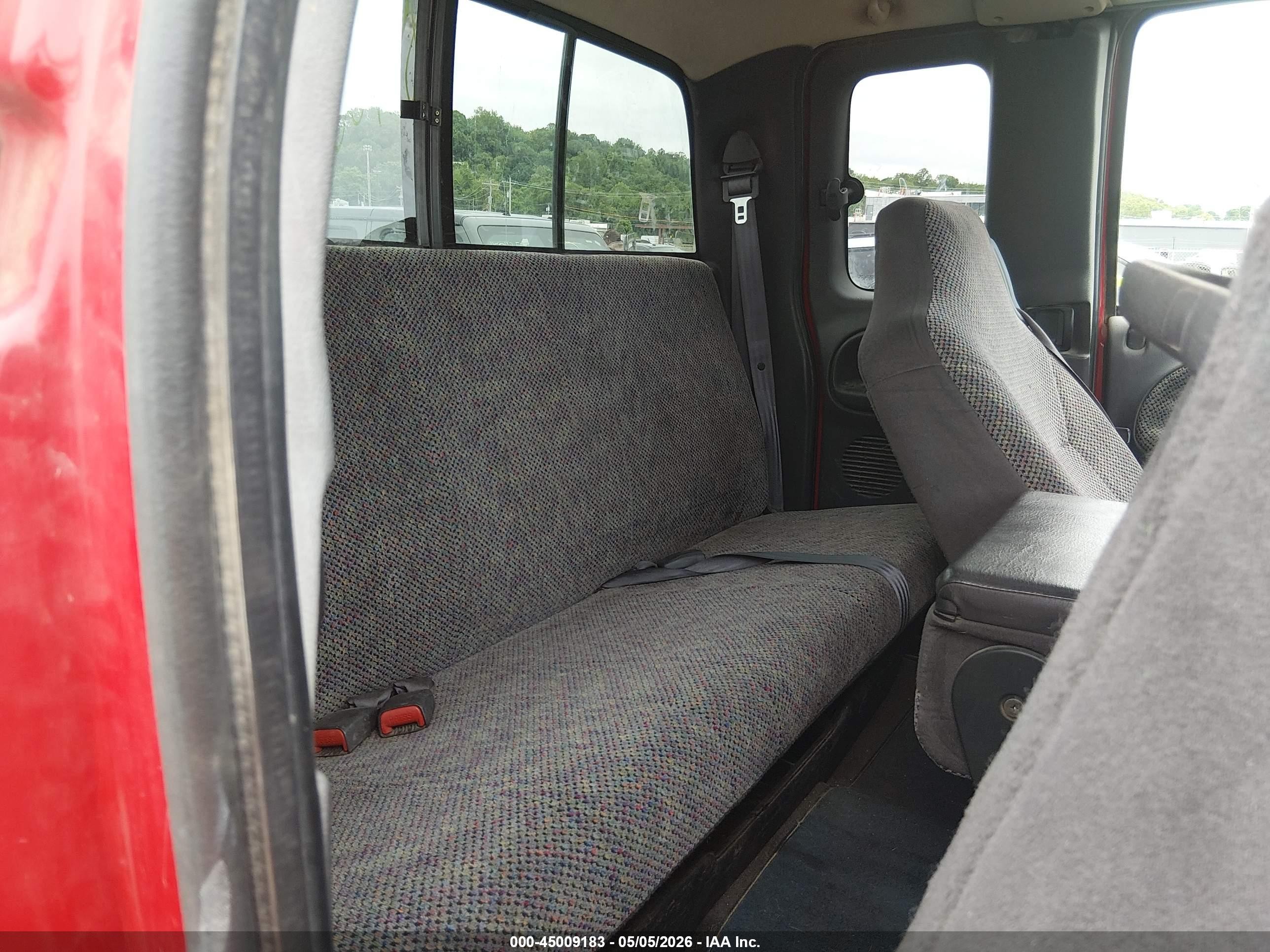 2000 Dodge Ram 2500 St Red vin: 1B7KF236XYJ108375