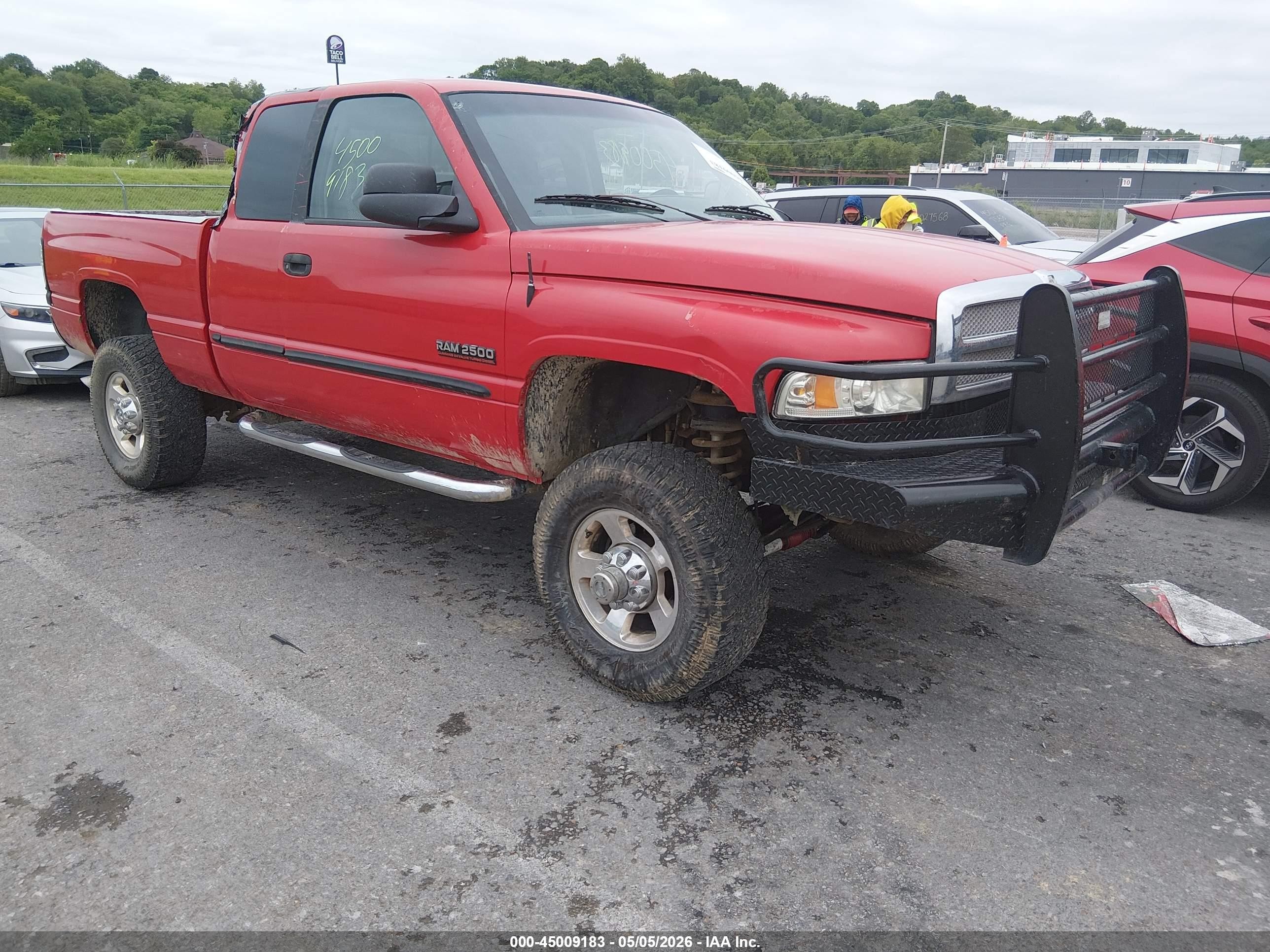 2000 Dodge Ram 2500 St Red vin: 1B7KF236XYJ108375